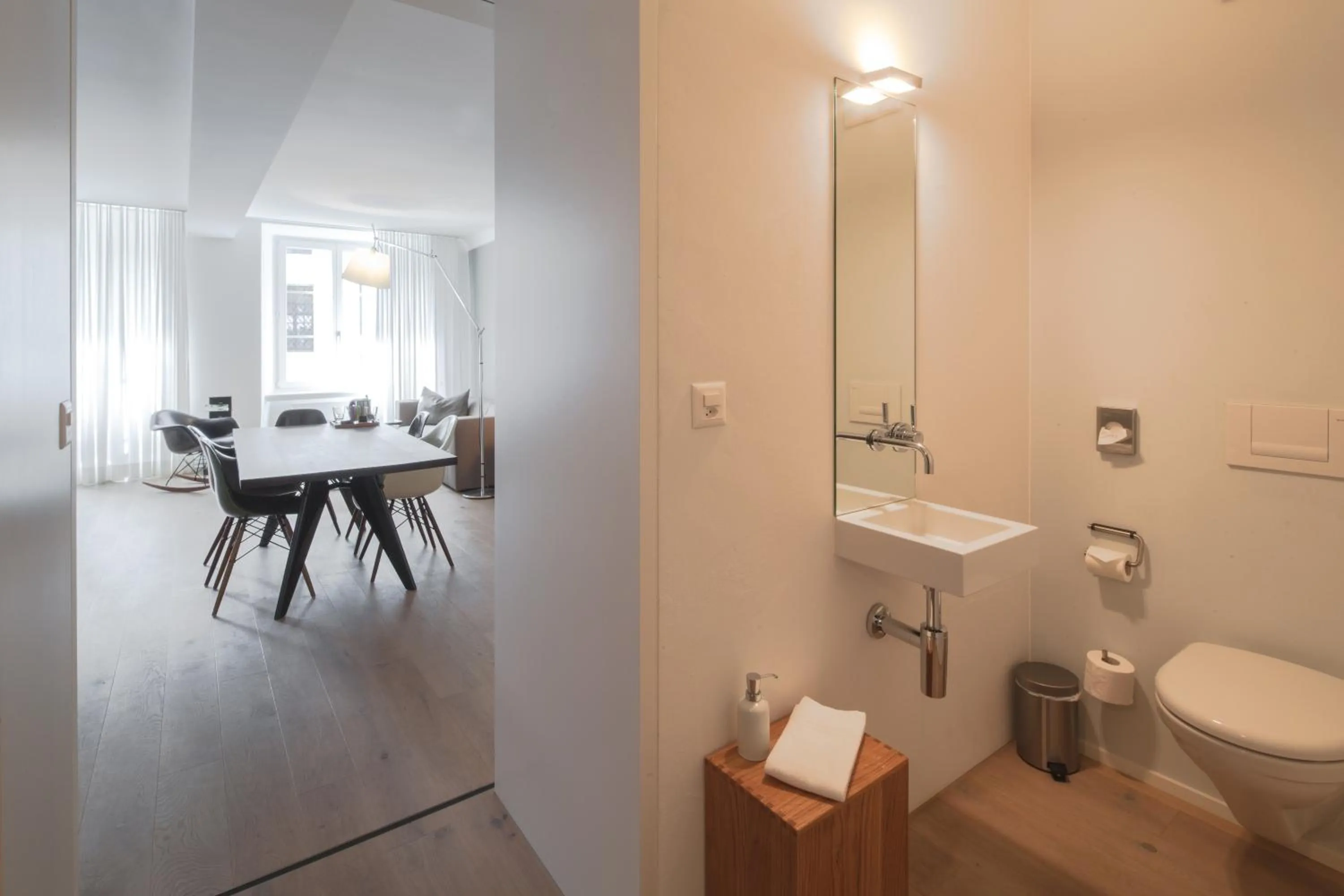 Toilet in Baseltor Hotel & Restaurant