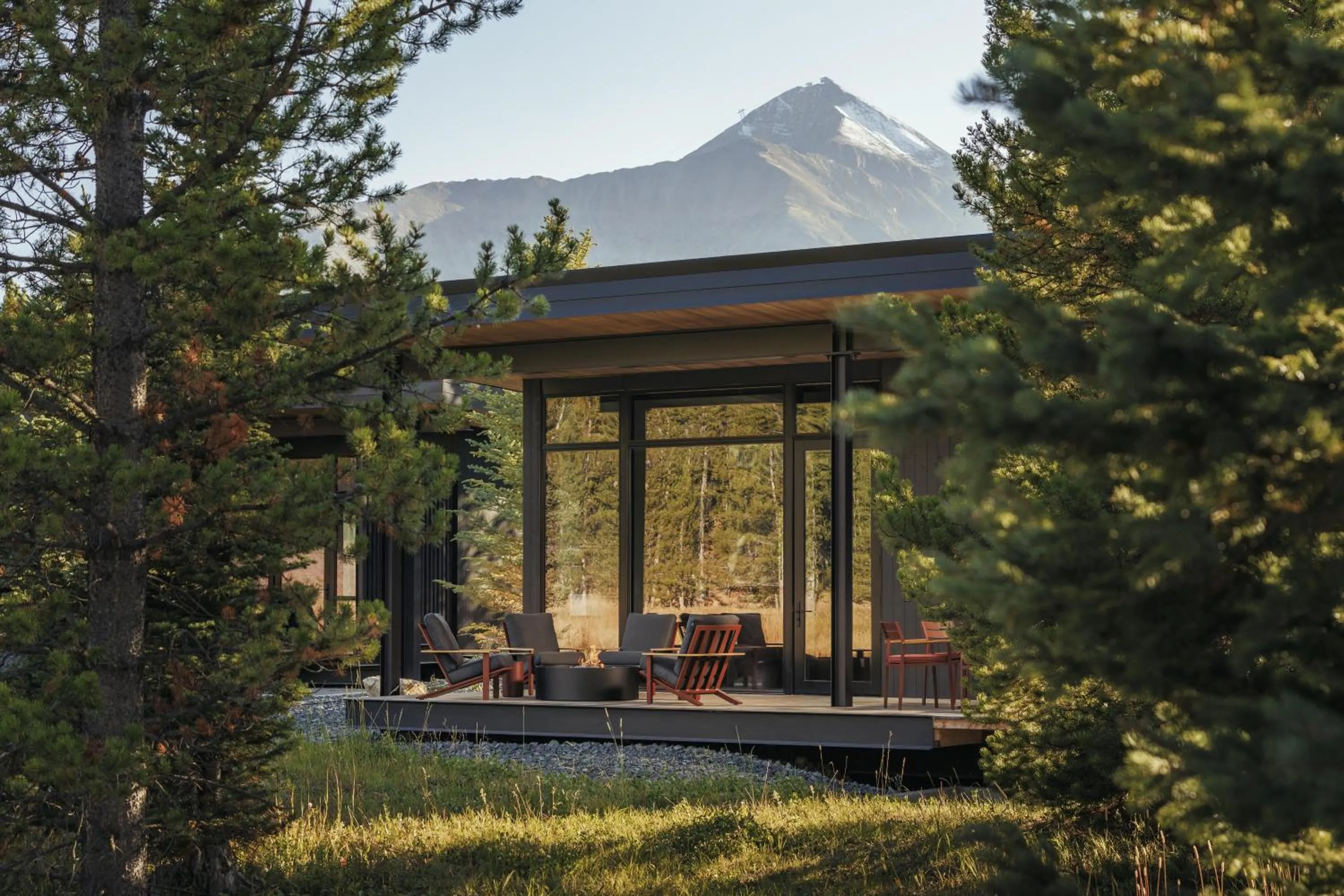 Photo of the whole room in One&Only Moonlight Basin