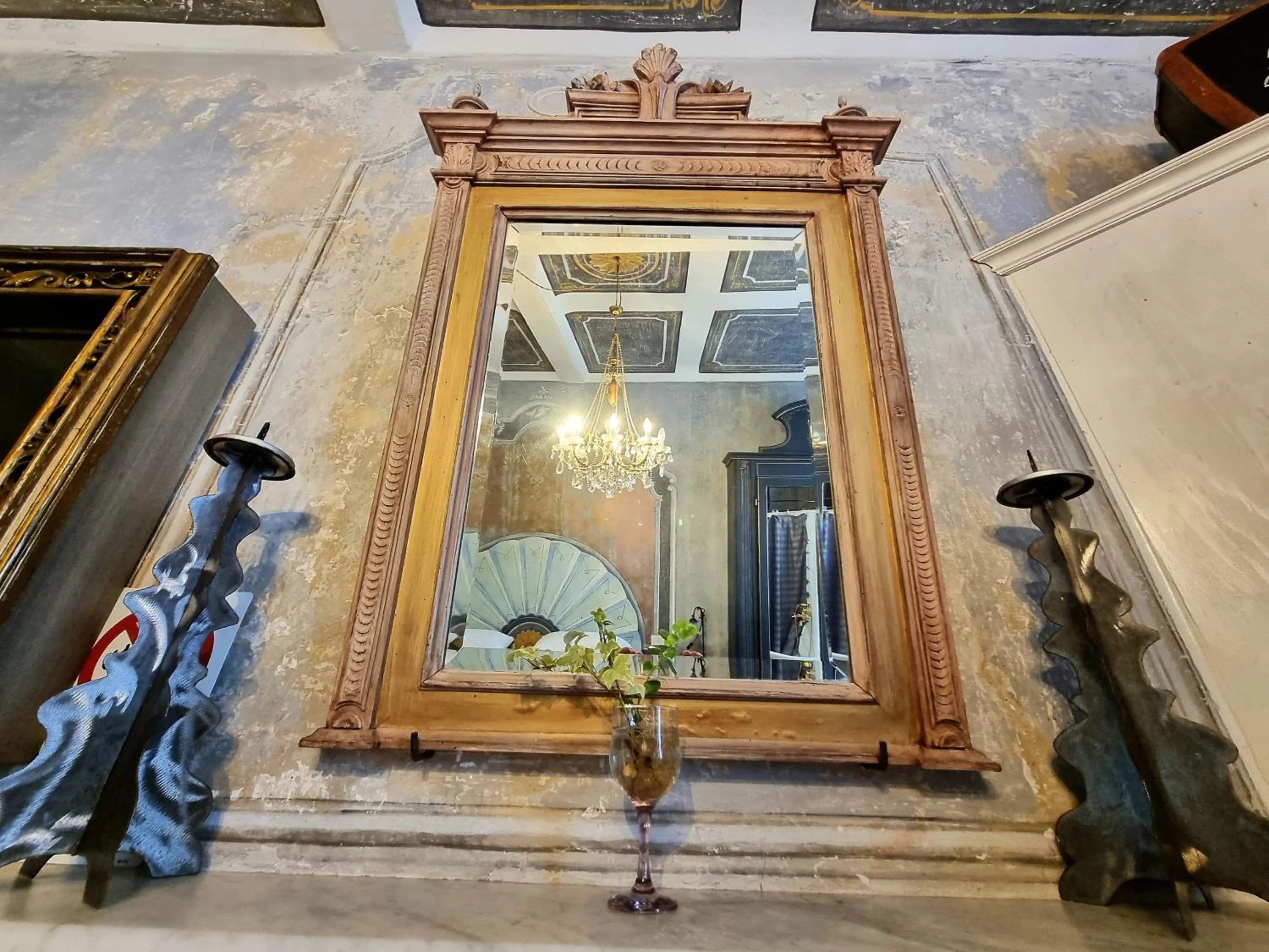 Decorative detail in La Corte B&B