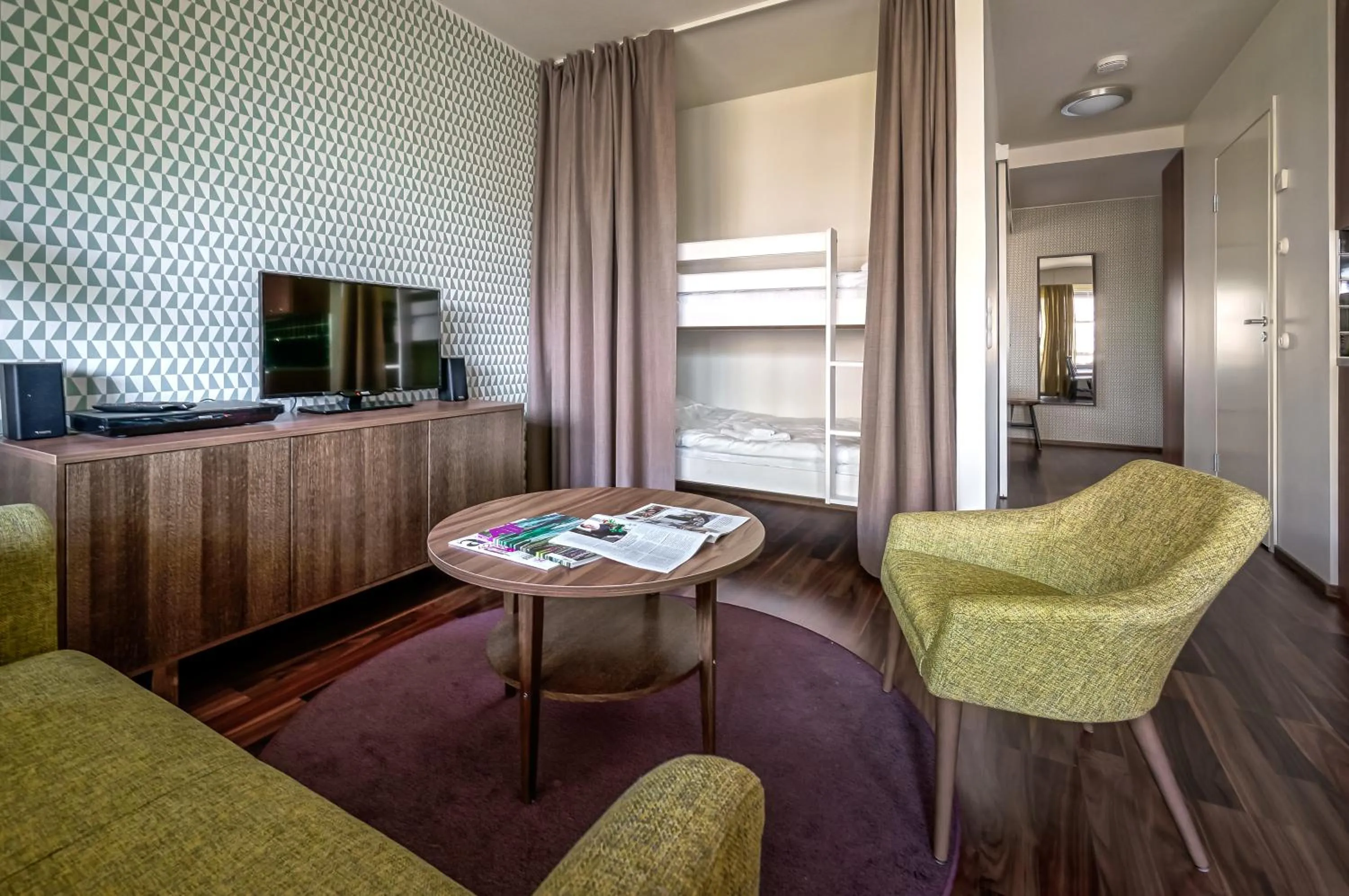 Living room in Forenom Serviced Apartments Espoo Tapiola