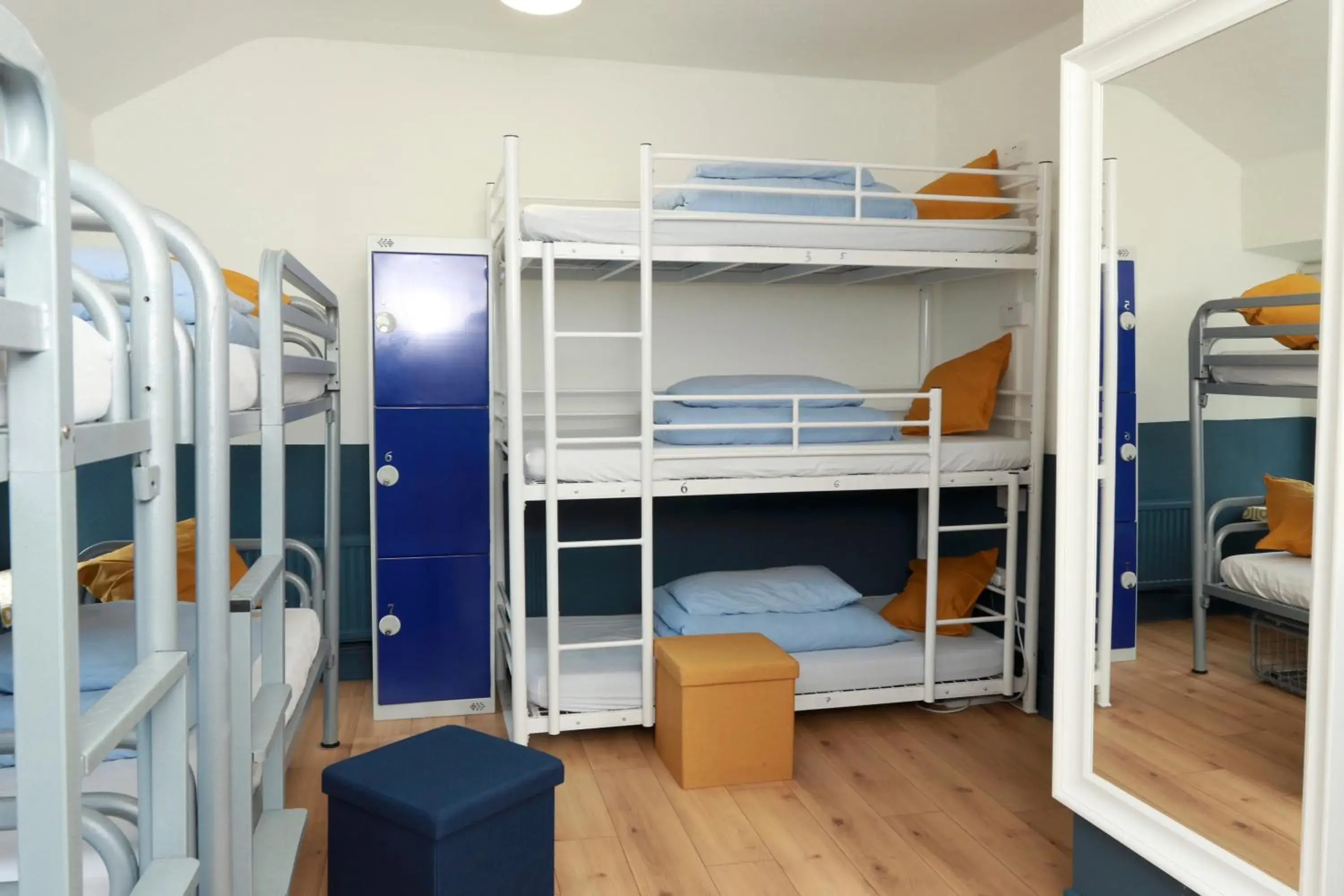 Bed in 7-Bed Female Dormitory Ensuite in The Woodquay Hostel Bed in 7-Bed Female Dormitory Ensuite in The Woodquay Hostel