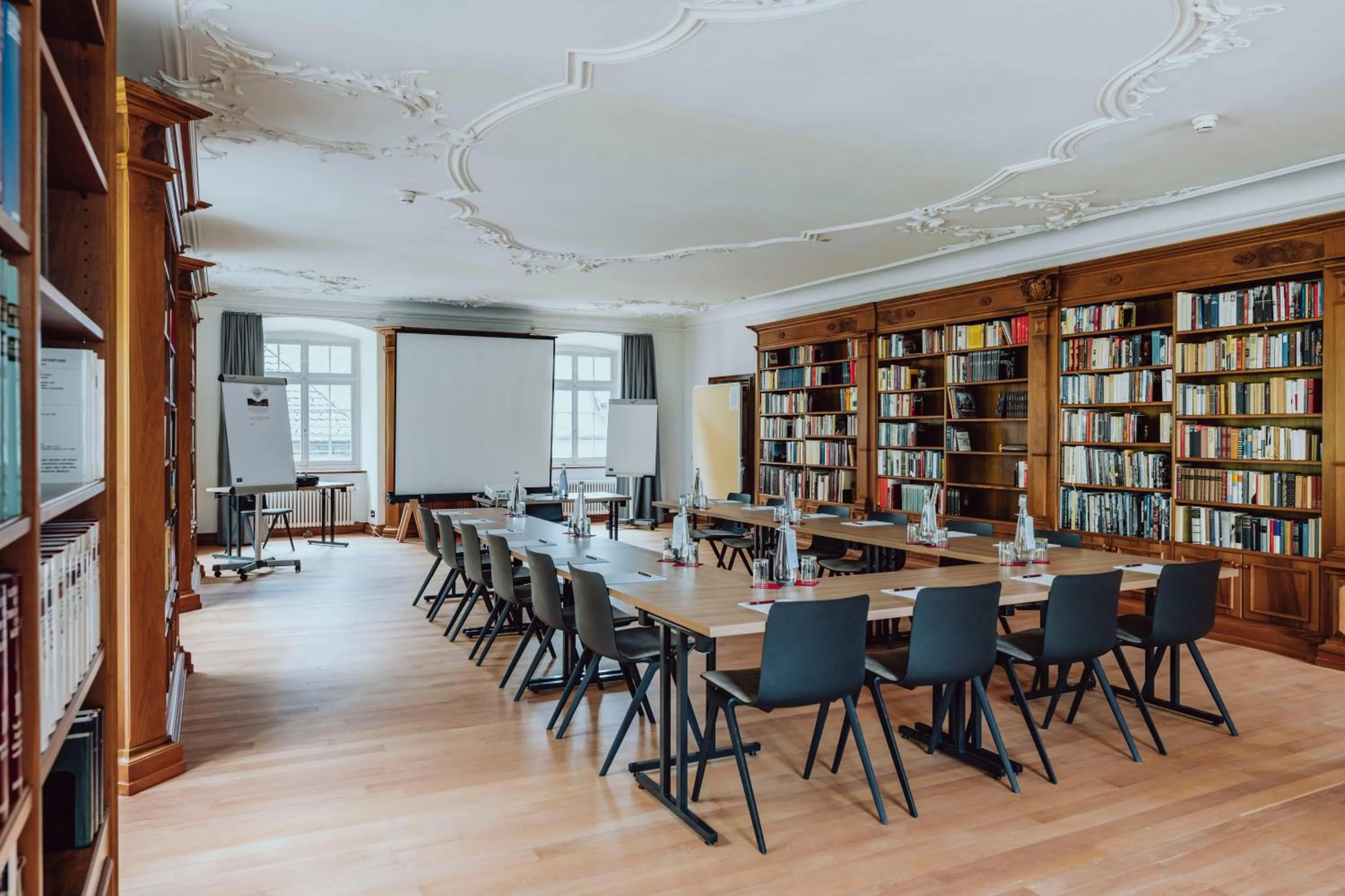 Library in Hotel Kloster Fischingen