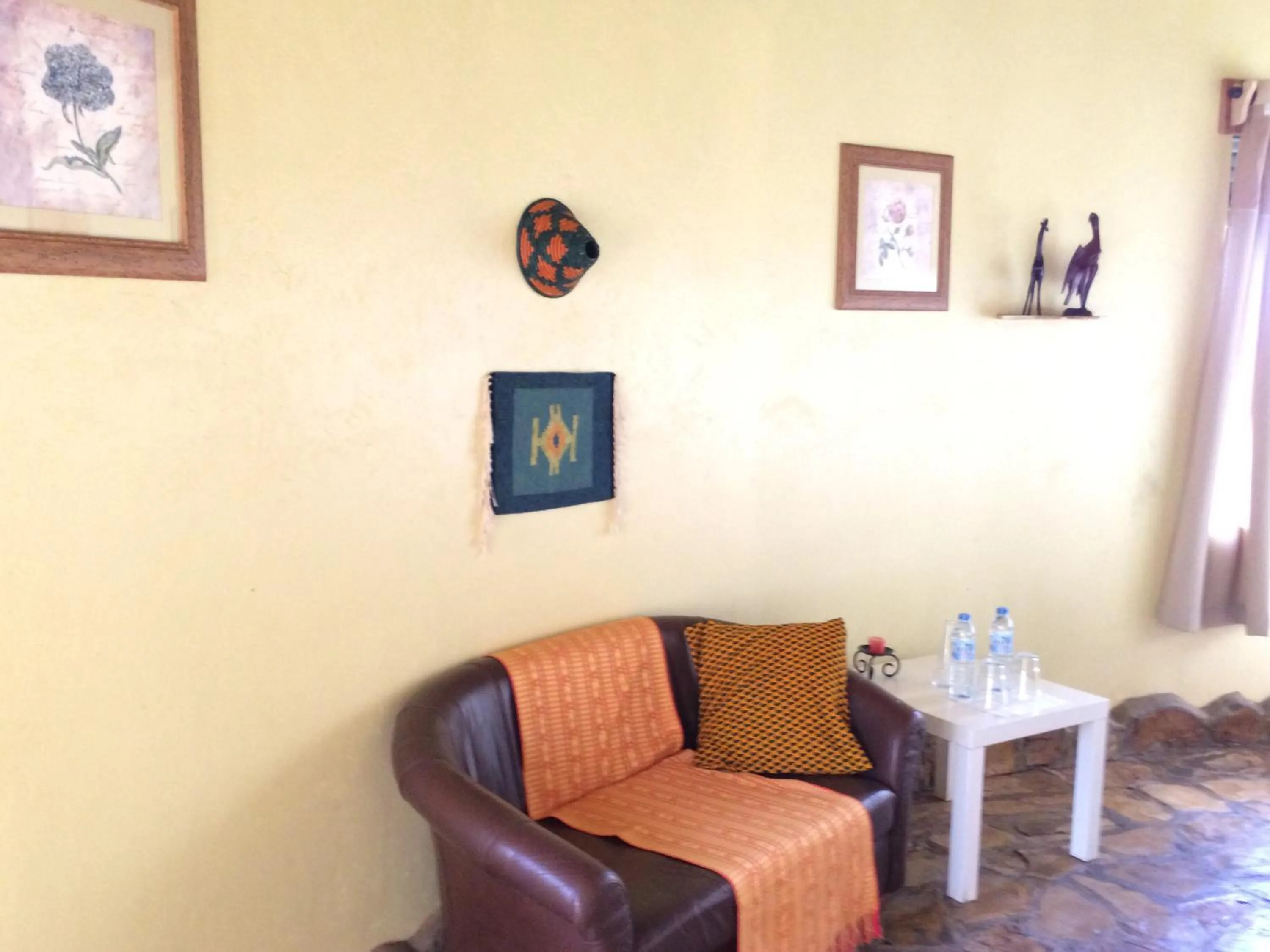 Nyore Hillside Retreat