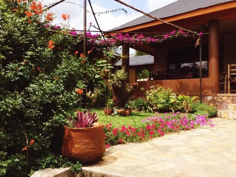 Nyore Hillside Retreat