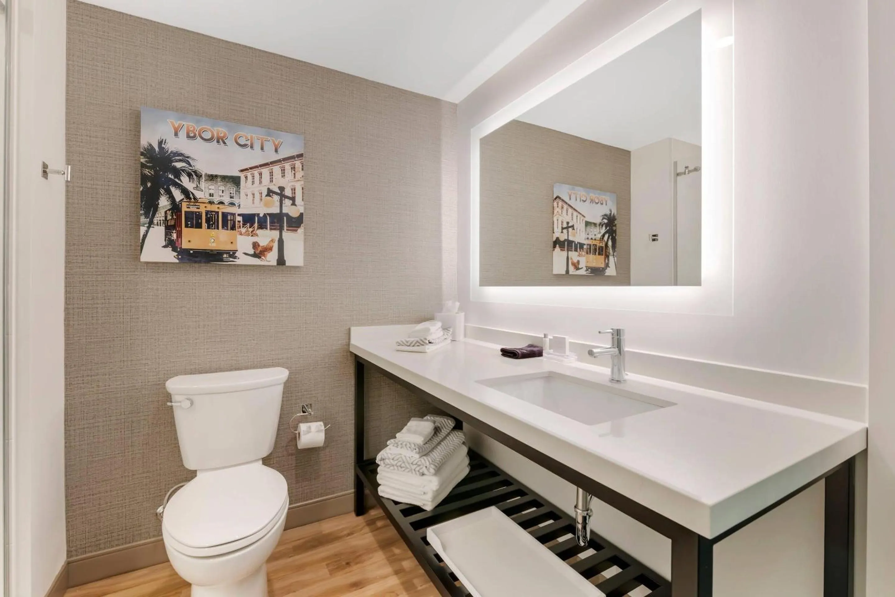 Bedroom in Cambria Hotel Tampa-Brandon