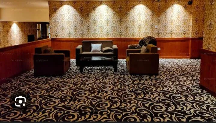 The Queensburry City Hotel