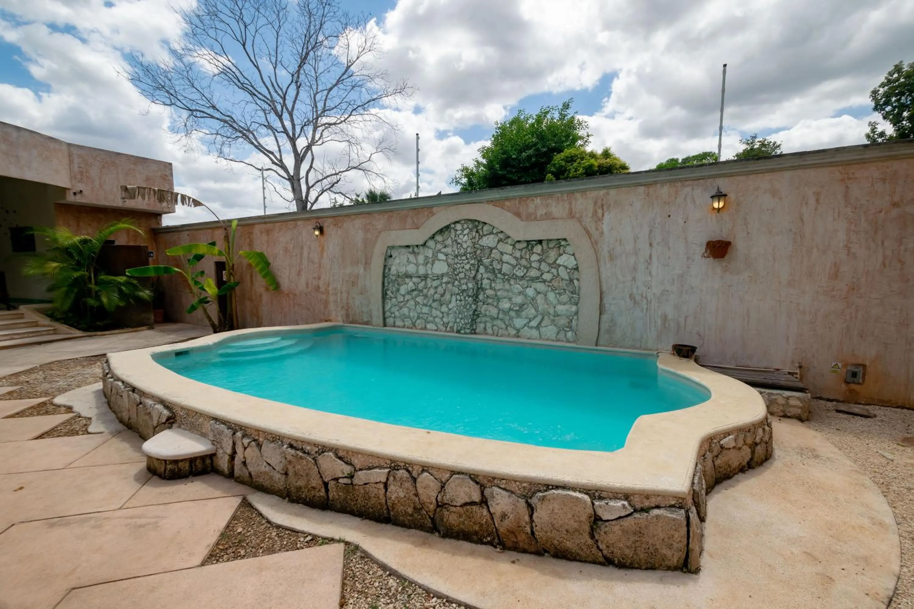 Swimming pool in Hotel Boutique Kiin Wayeb