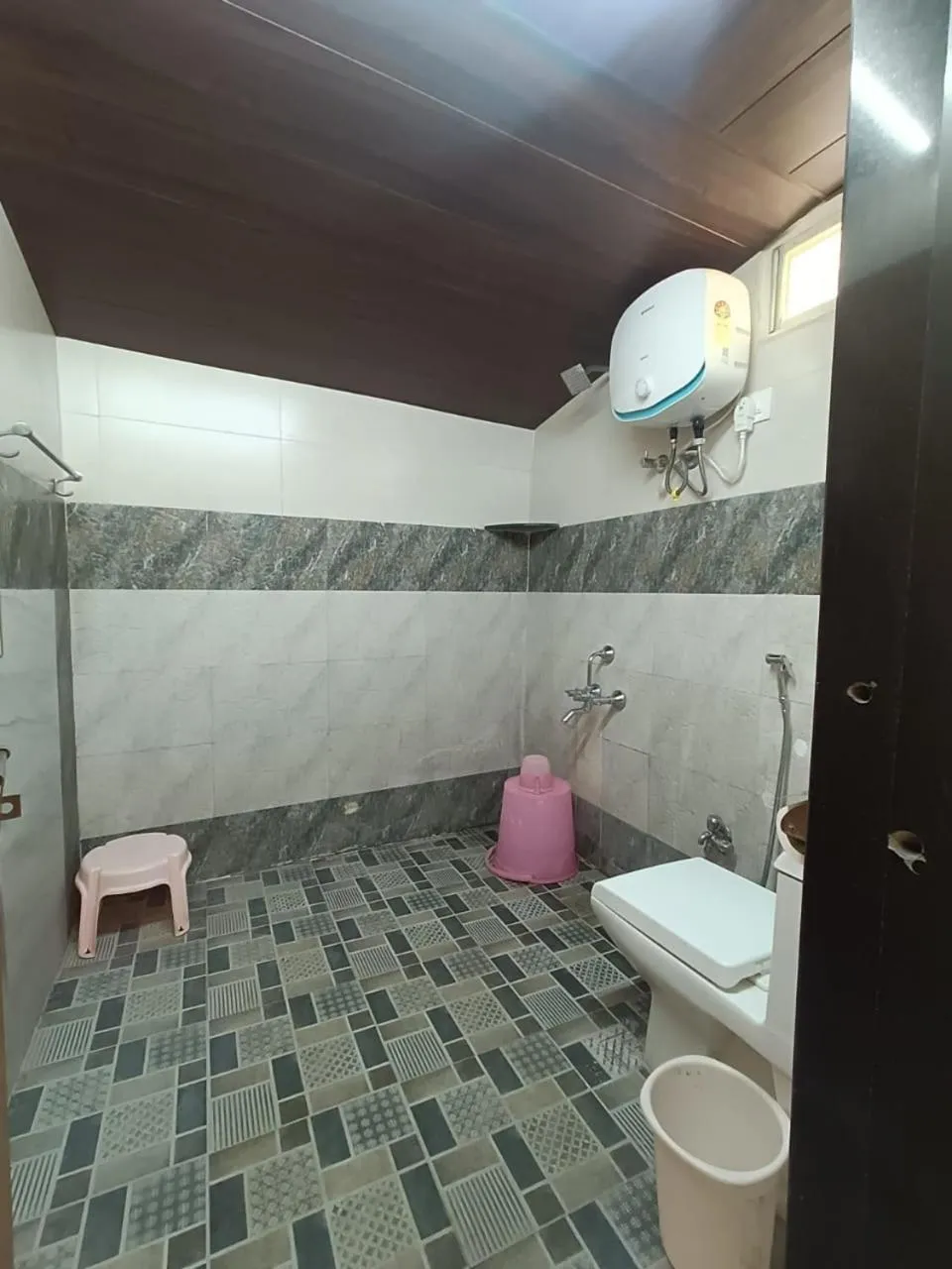 Shower in Ellora Heritage Resort