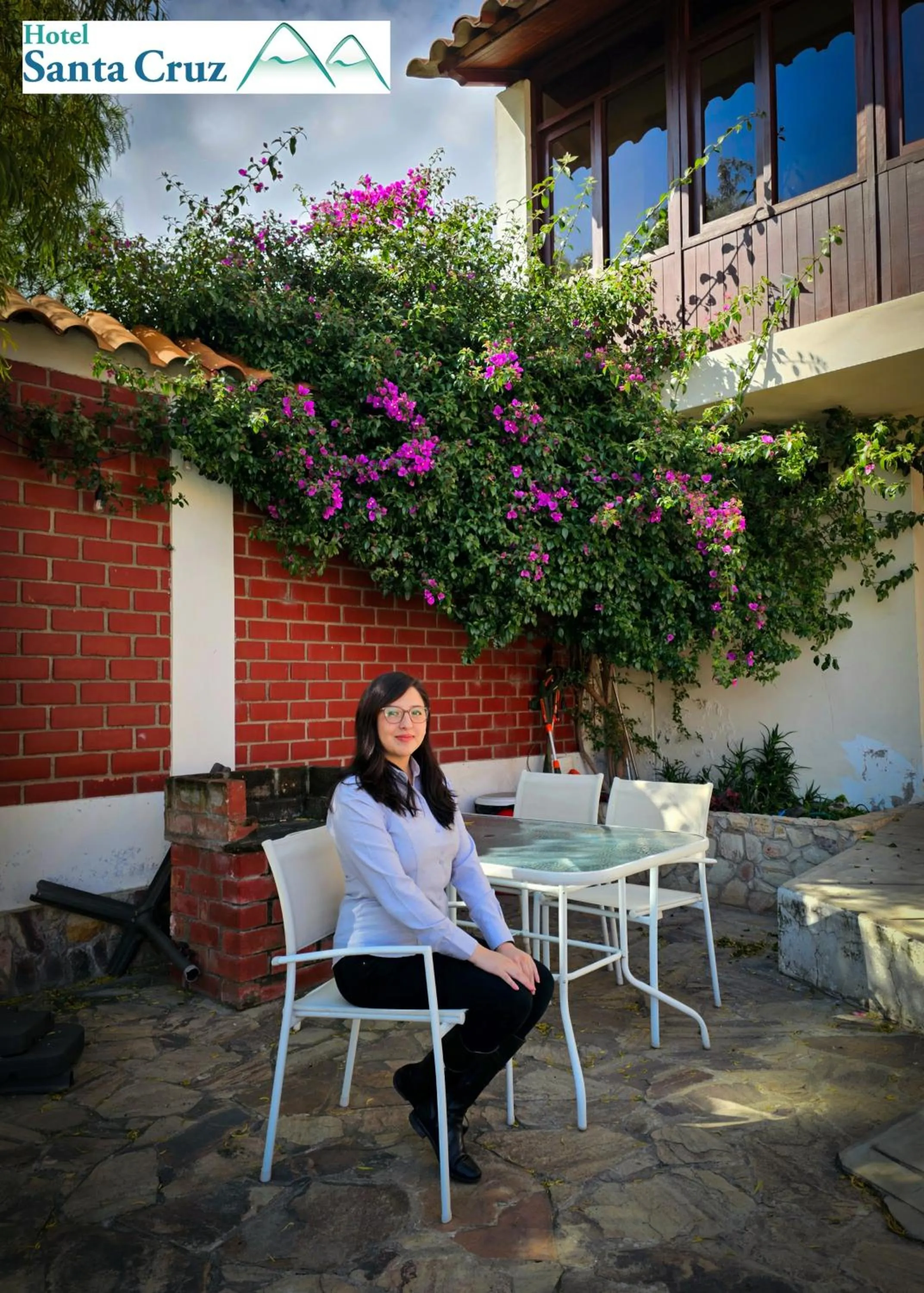 Staff in Hotel Santa Cruz