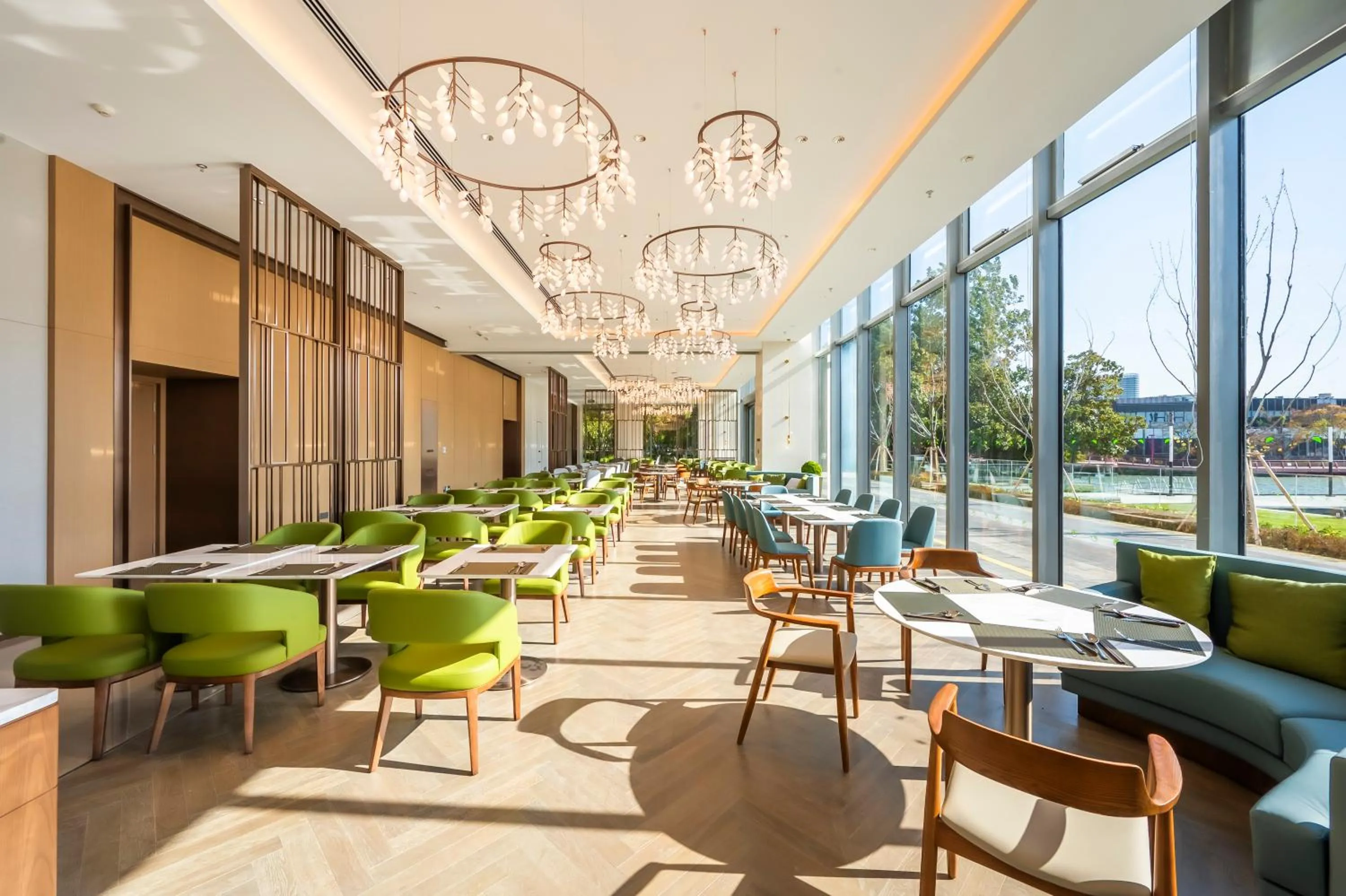 Restaurant/places to eat in Element Suzhou Science and Technology Town