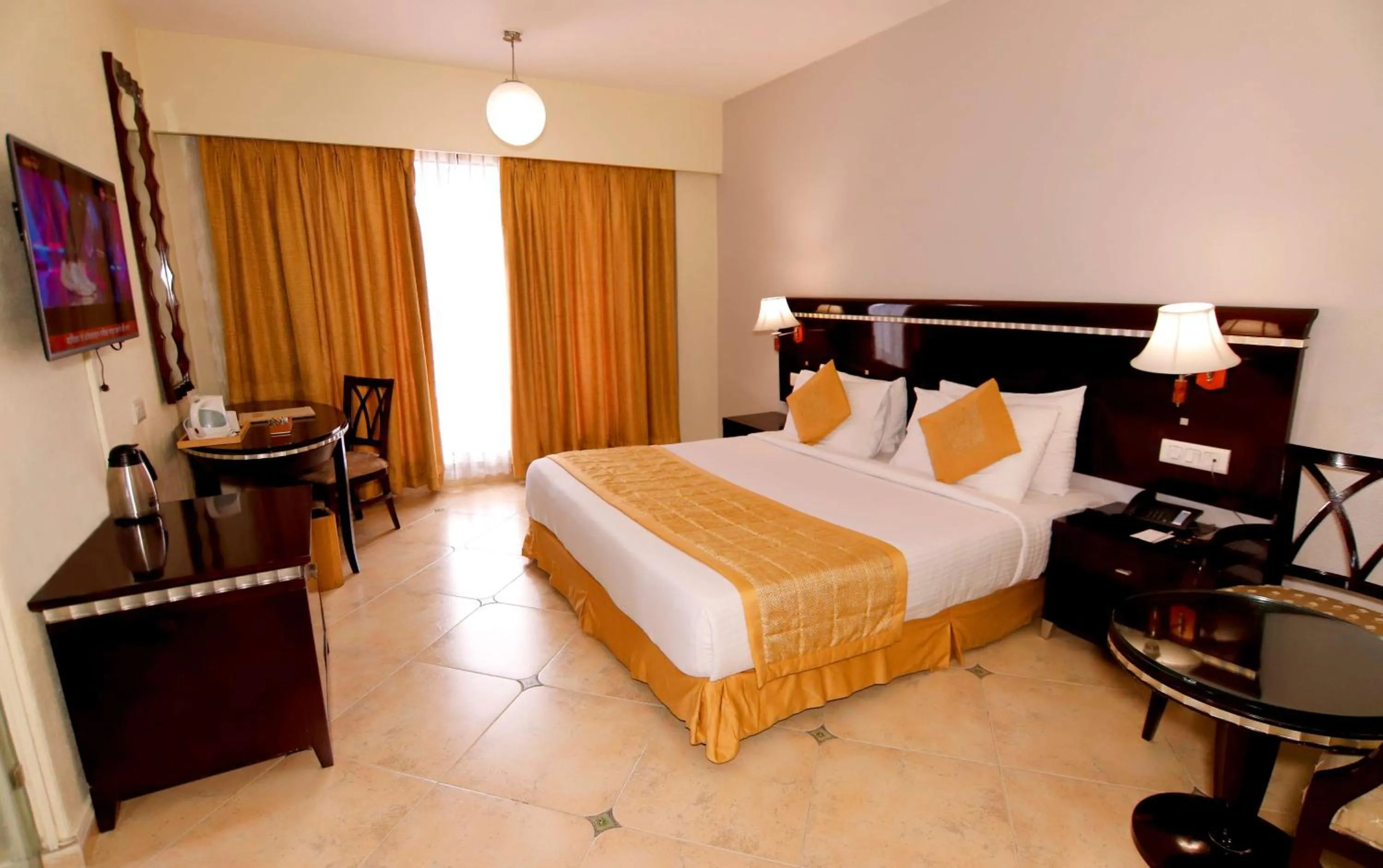 Photo of the whole room, Bed in The White Hotel Katra, a member of Radisson Individuals