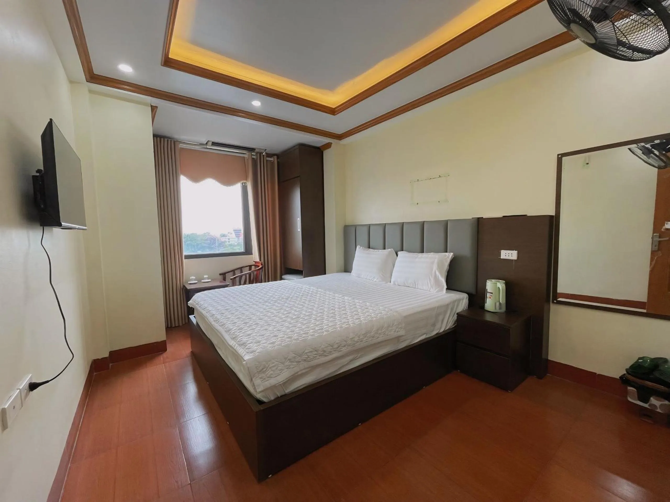 Natural landscape, Bed in Noi Bai Airport Hotel