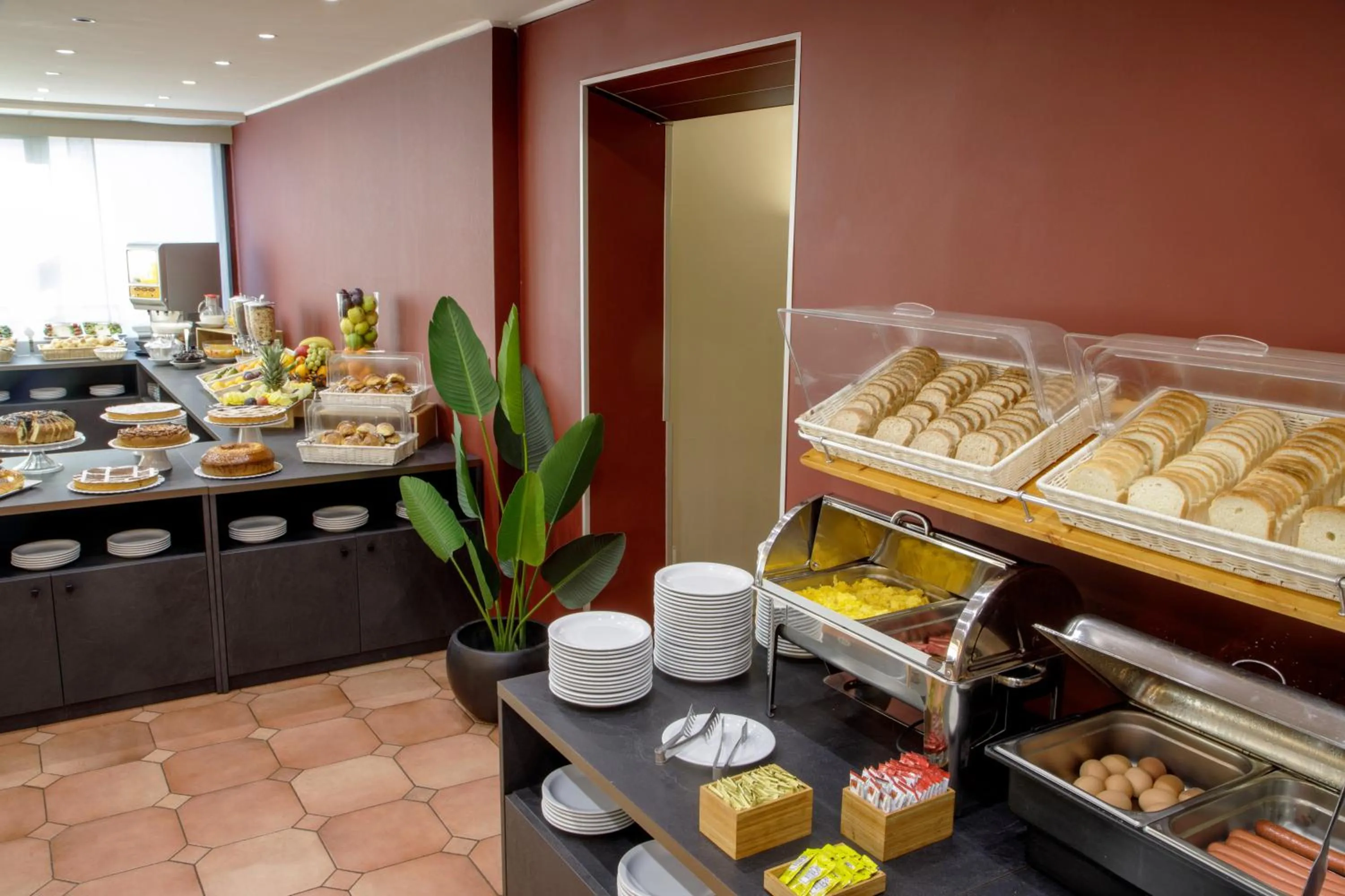 Breakfast in Hotel Marc'Aurelio