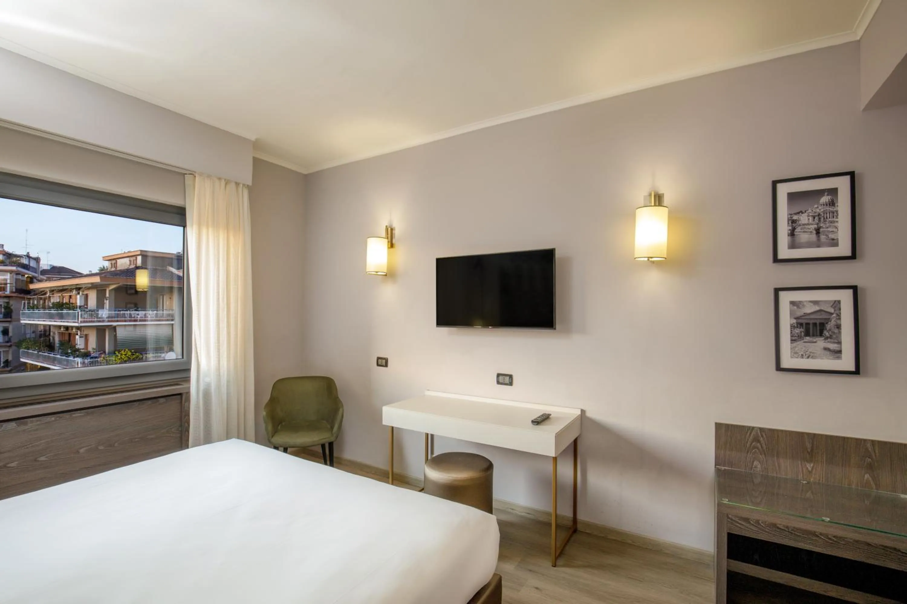 Bedroom, Bed in Hotel Marc'Aurelio