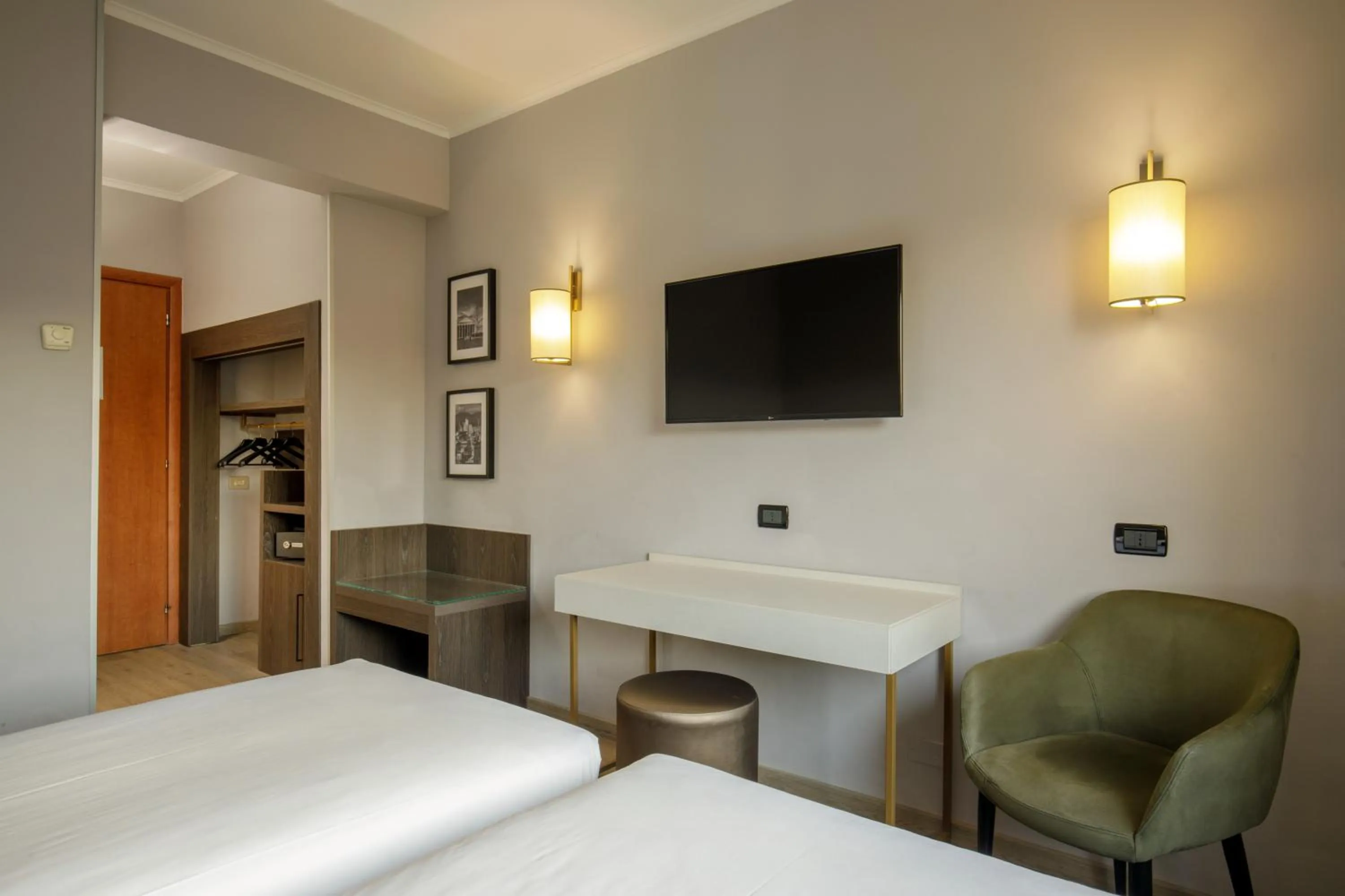 Bedroom, Bed in Hotel Marc'Aurelio