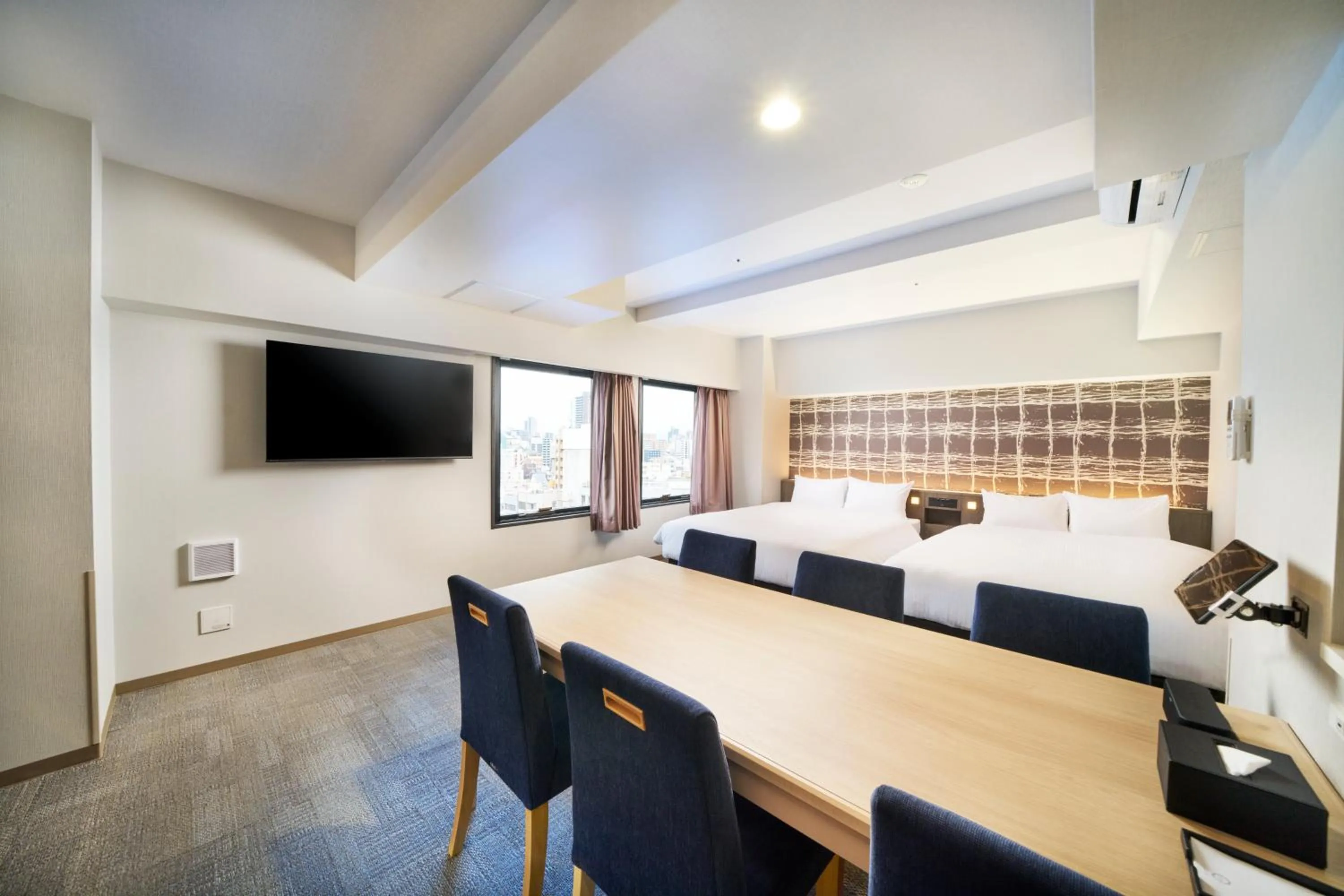 Photo of the whole room, Bed in KOKO HOTEL Osaka Namba Sennichimae