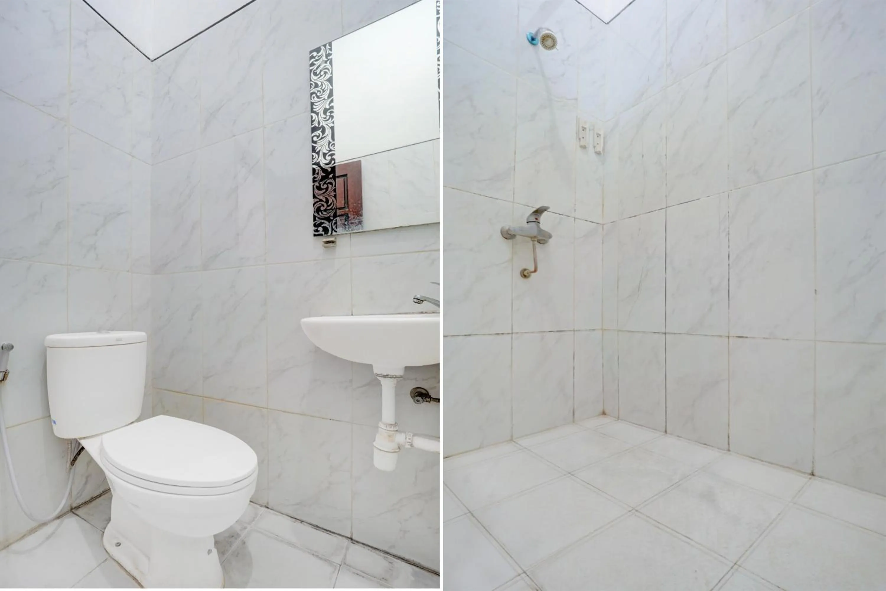 Bathroom in Hotel O Chinatown Near Ampel Formerly Hotel Novera