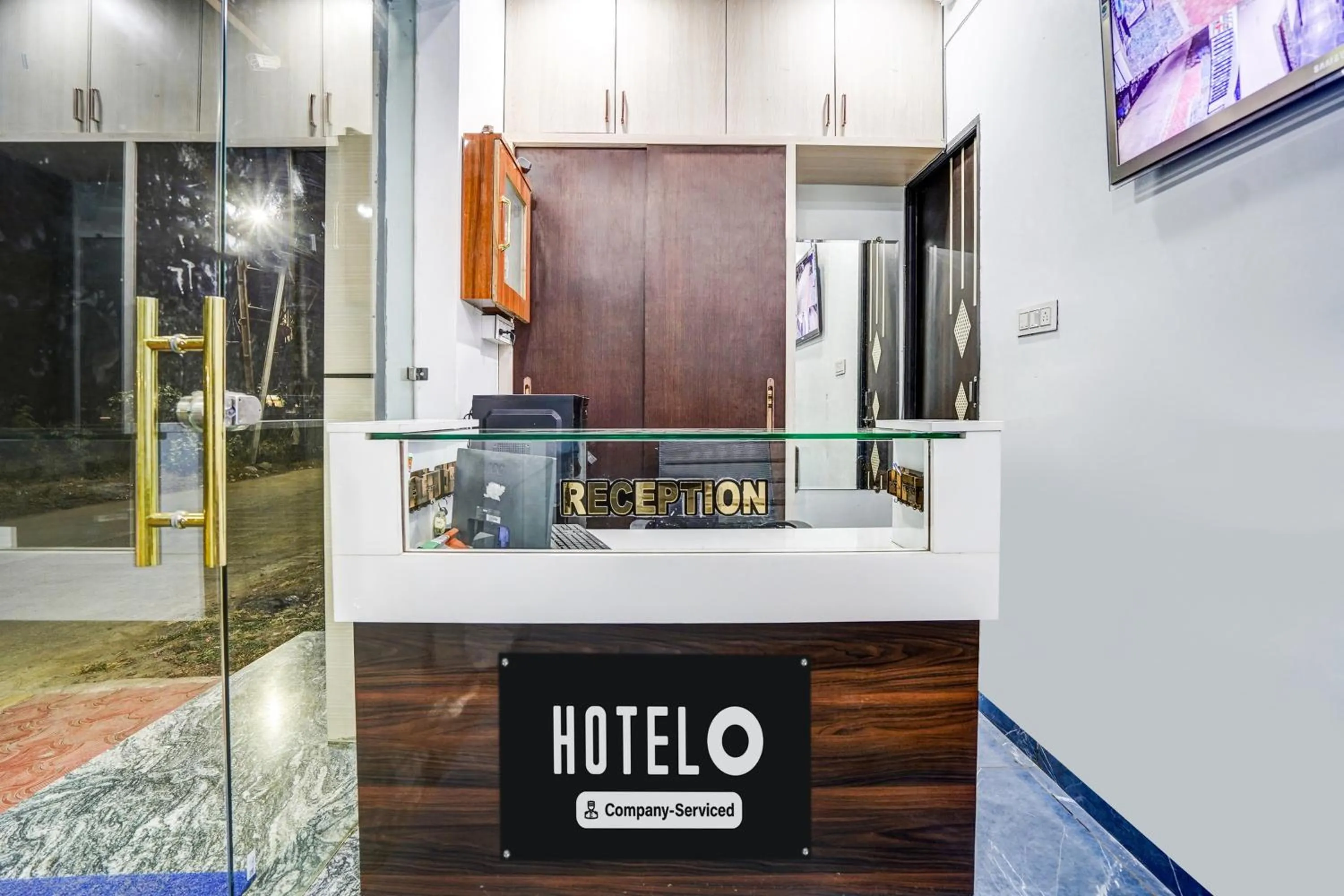 Lobby or reception in Hotel O Convention Centre Indore Formerly Madhur Shree