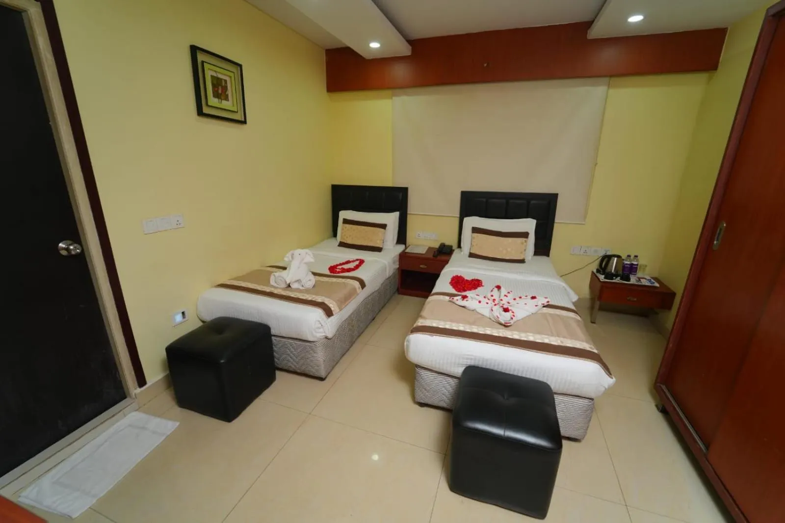 Bed in Hotel Diamonds Pearl