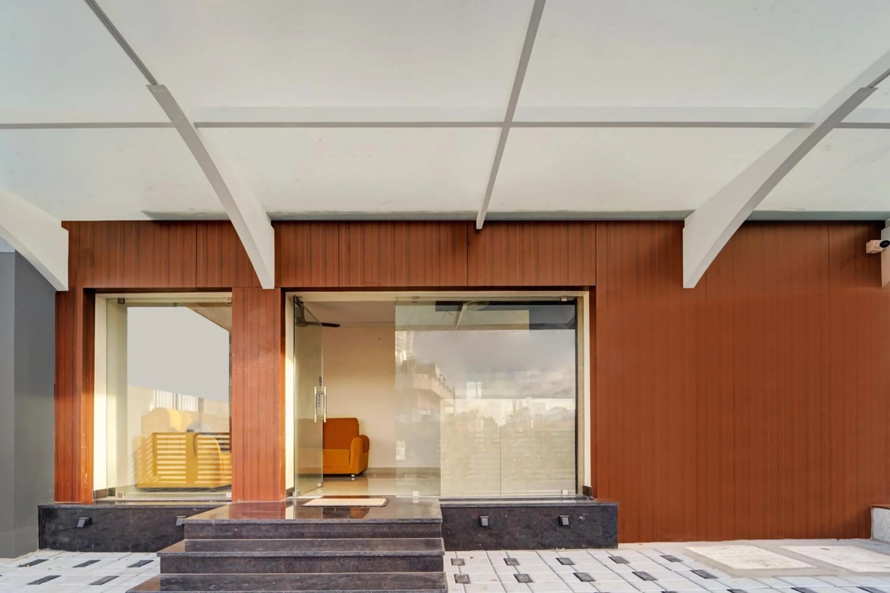 Facade/entrance in Super Hotel O Vilankurichi