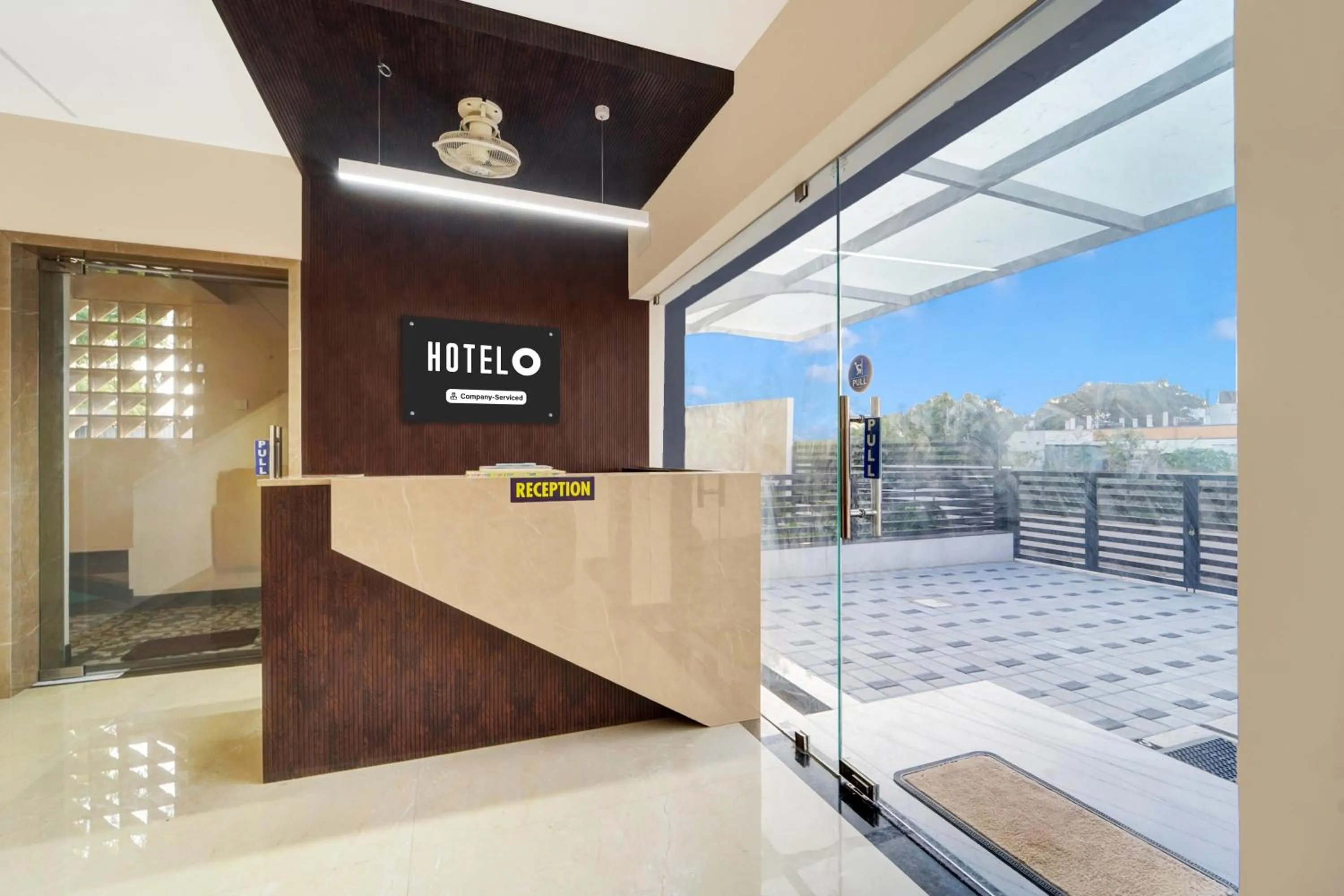 Lobby or reception in Super Hotel O Vilankurichi