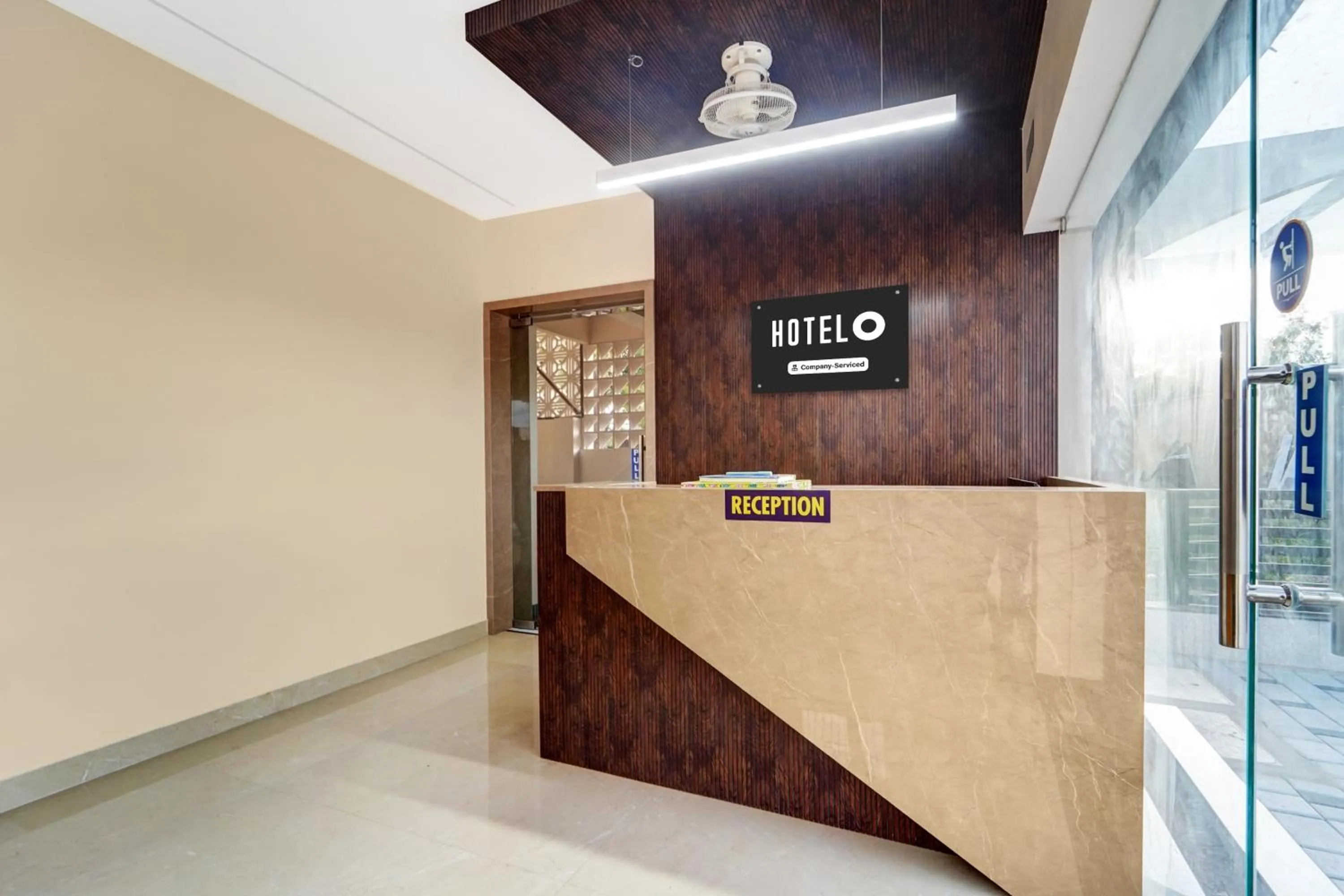 Lobby or reception in Super Hotel O Vilankurichi