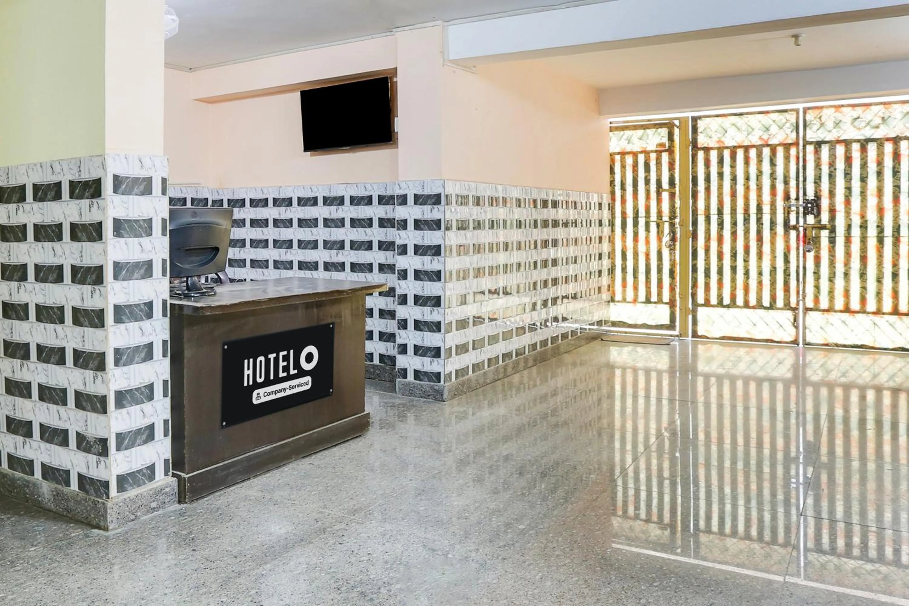 Lobby or reception in Super Hotel O Dwarka Metro