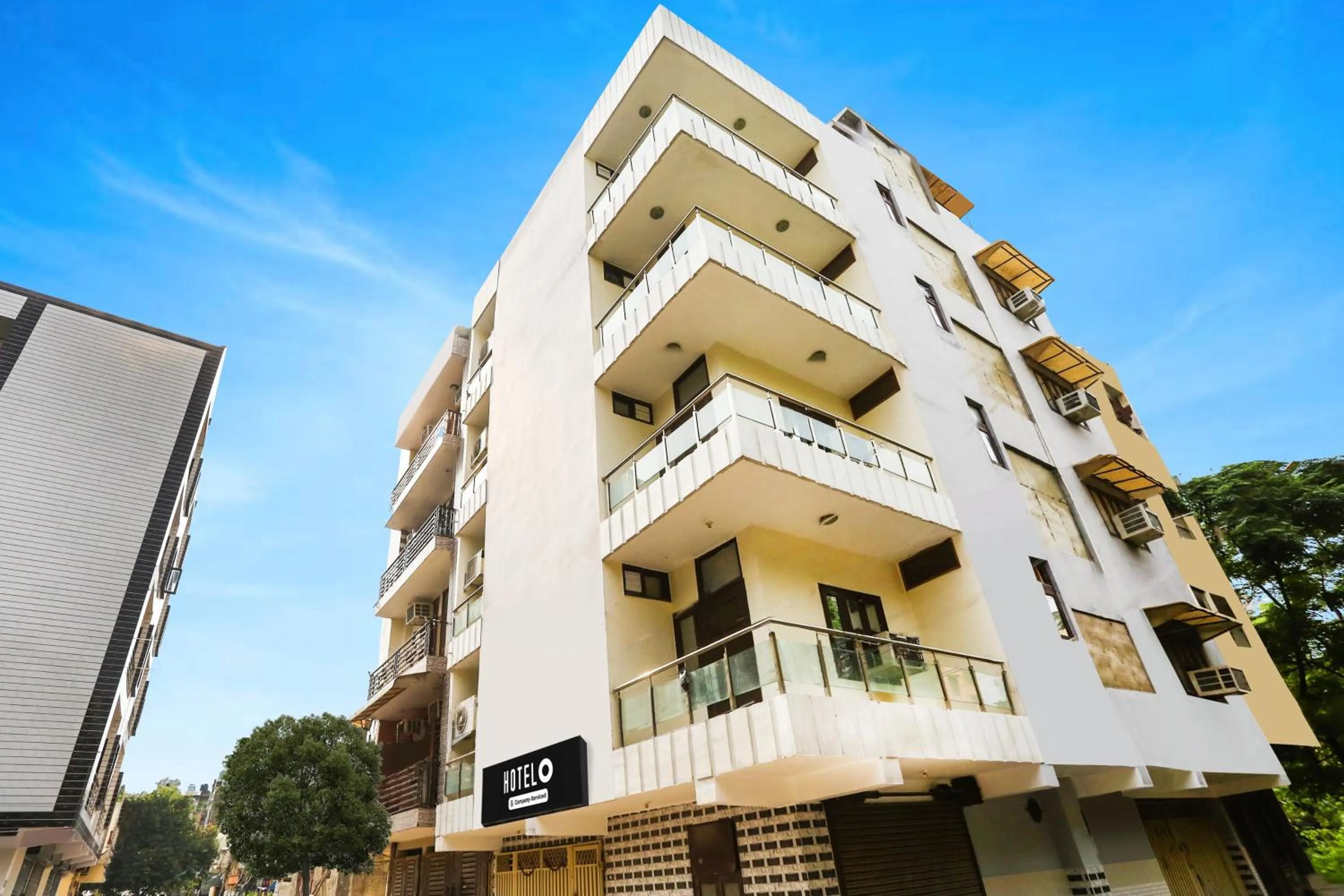 Facade/entrance in Super Hotel O Dwarka Metro