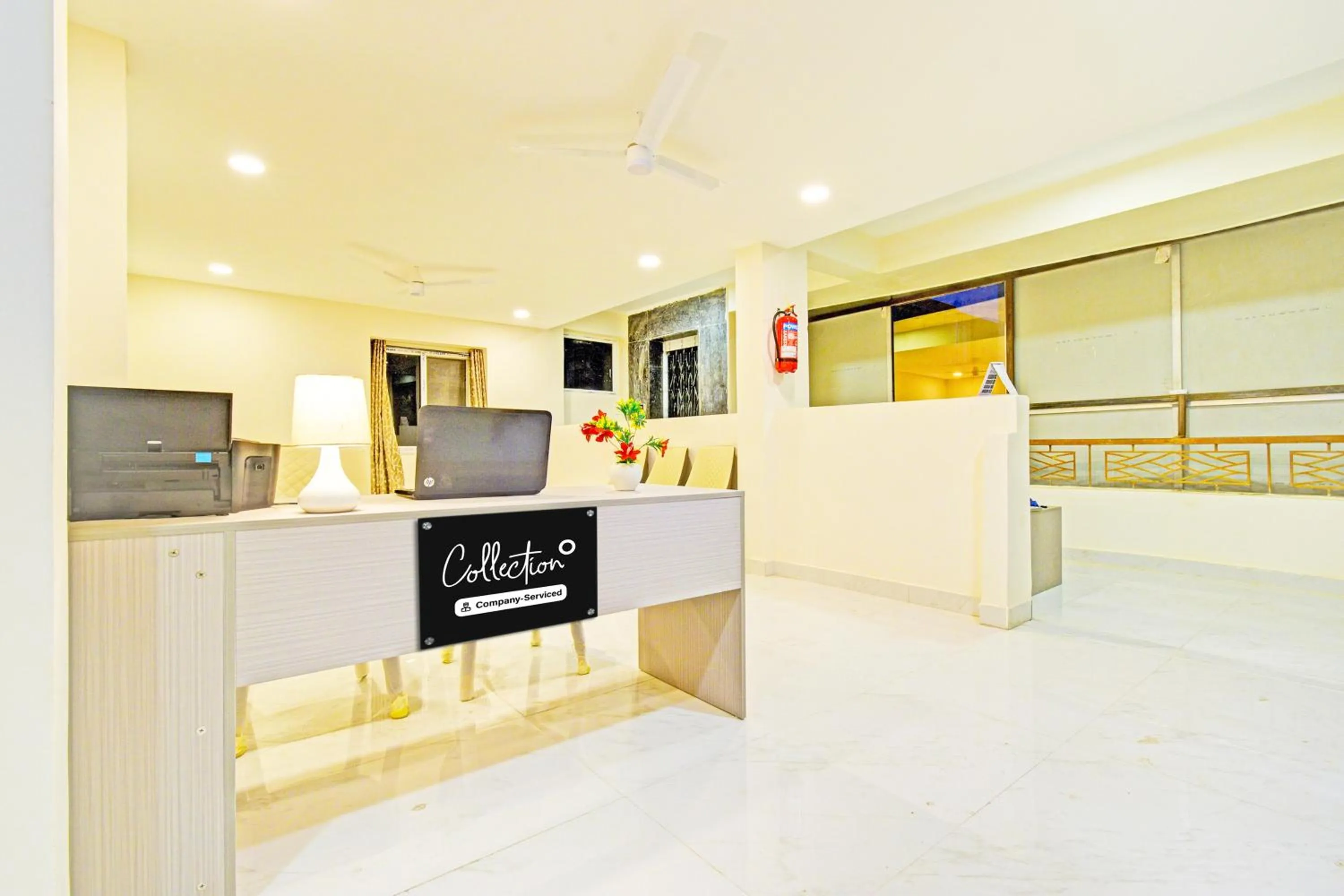 Lobby or reception in Super Collection O Sanath Nagar Near Railway Station