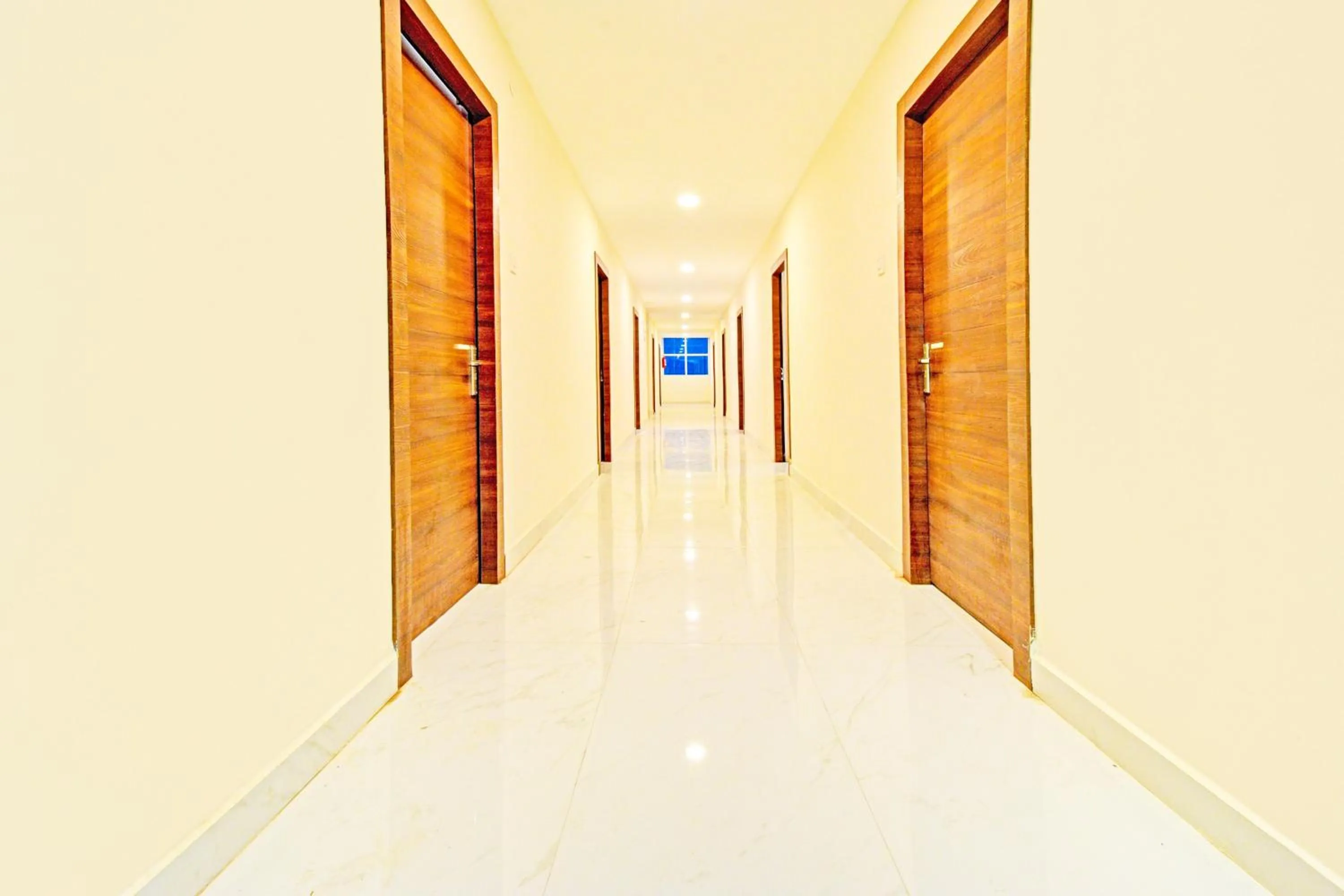 Lobby or reception in Super Collection O Sanath Nagar Near Railway Station