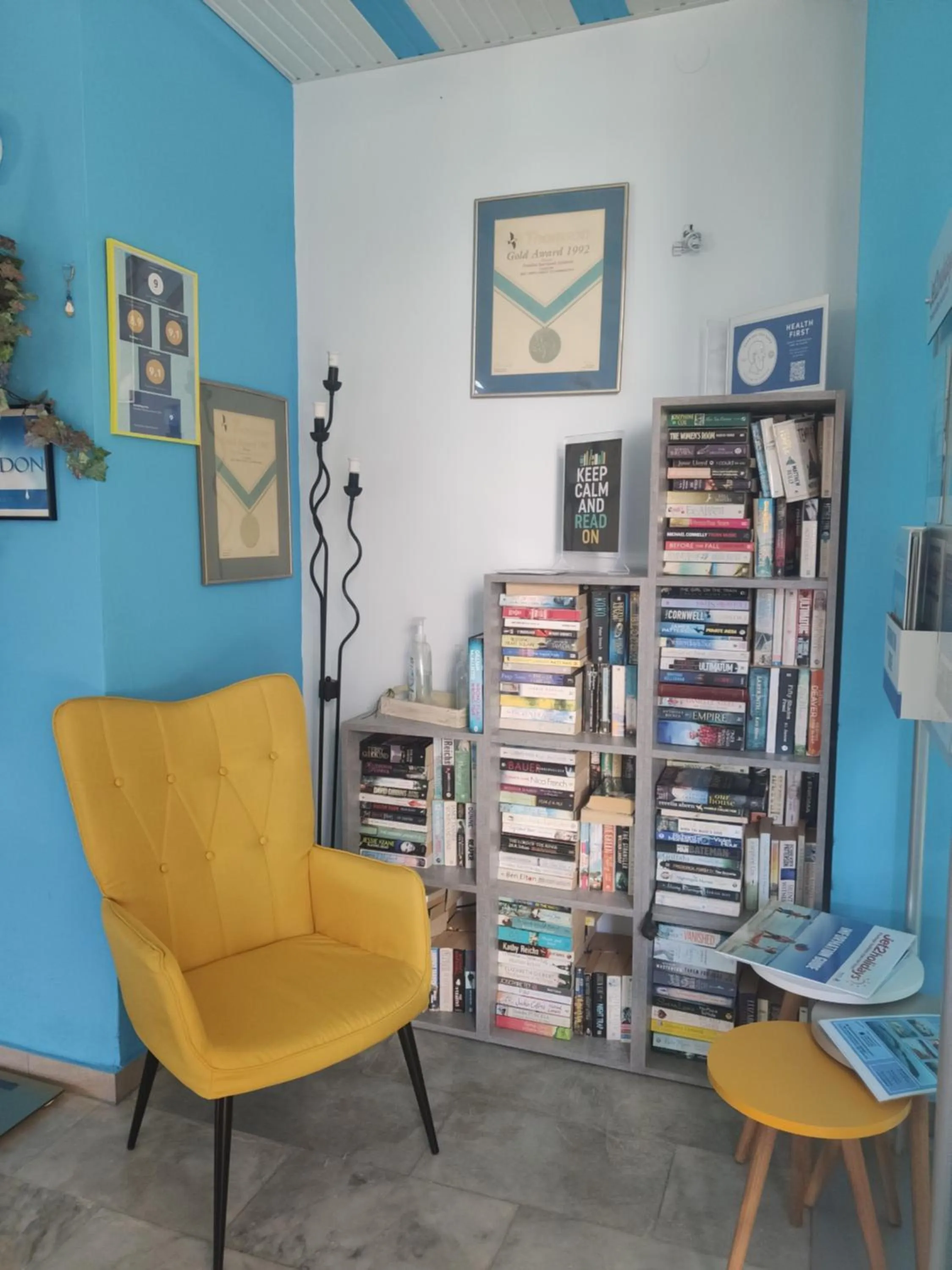 Library in Poseidon Apartments