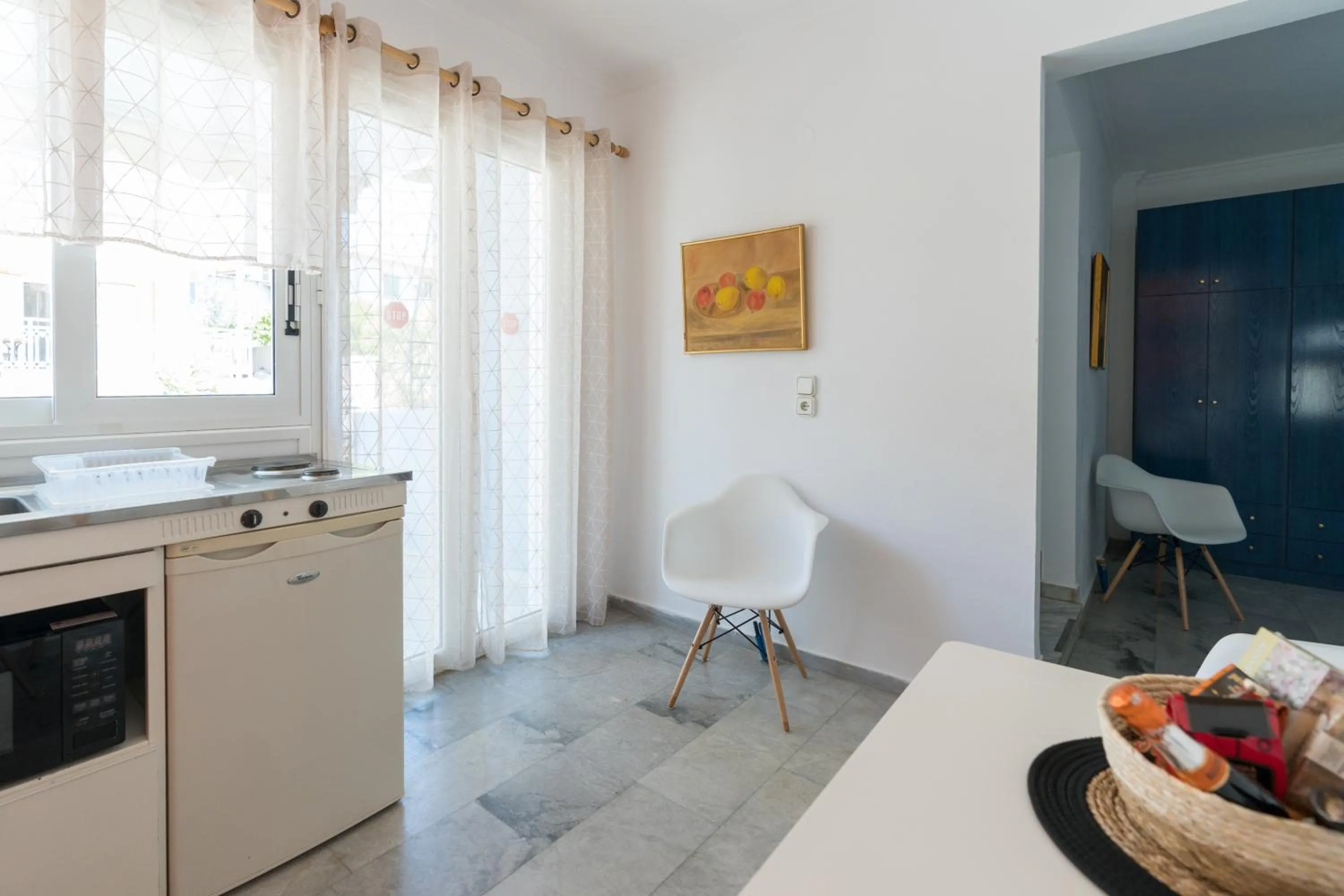 Kitchen or kitchenette in Poseidon Apartments