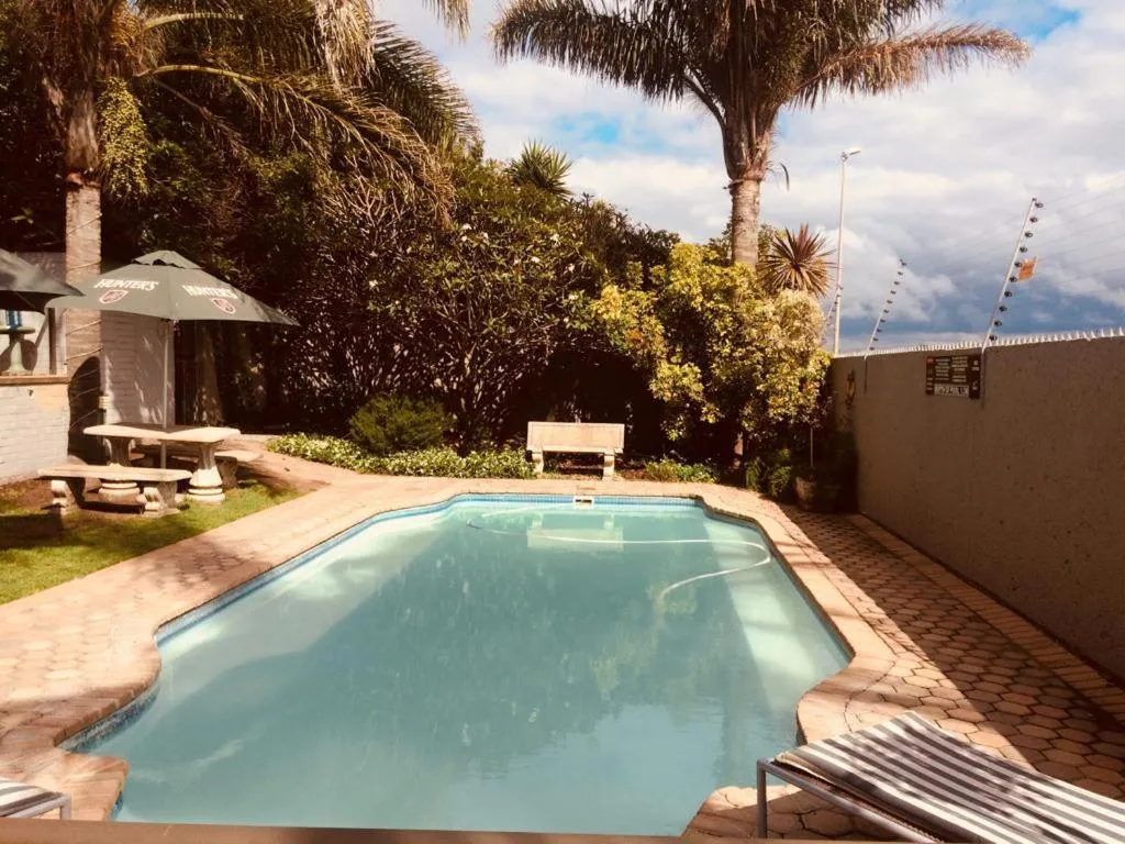 Pool view in Hotel Portao Diaz