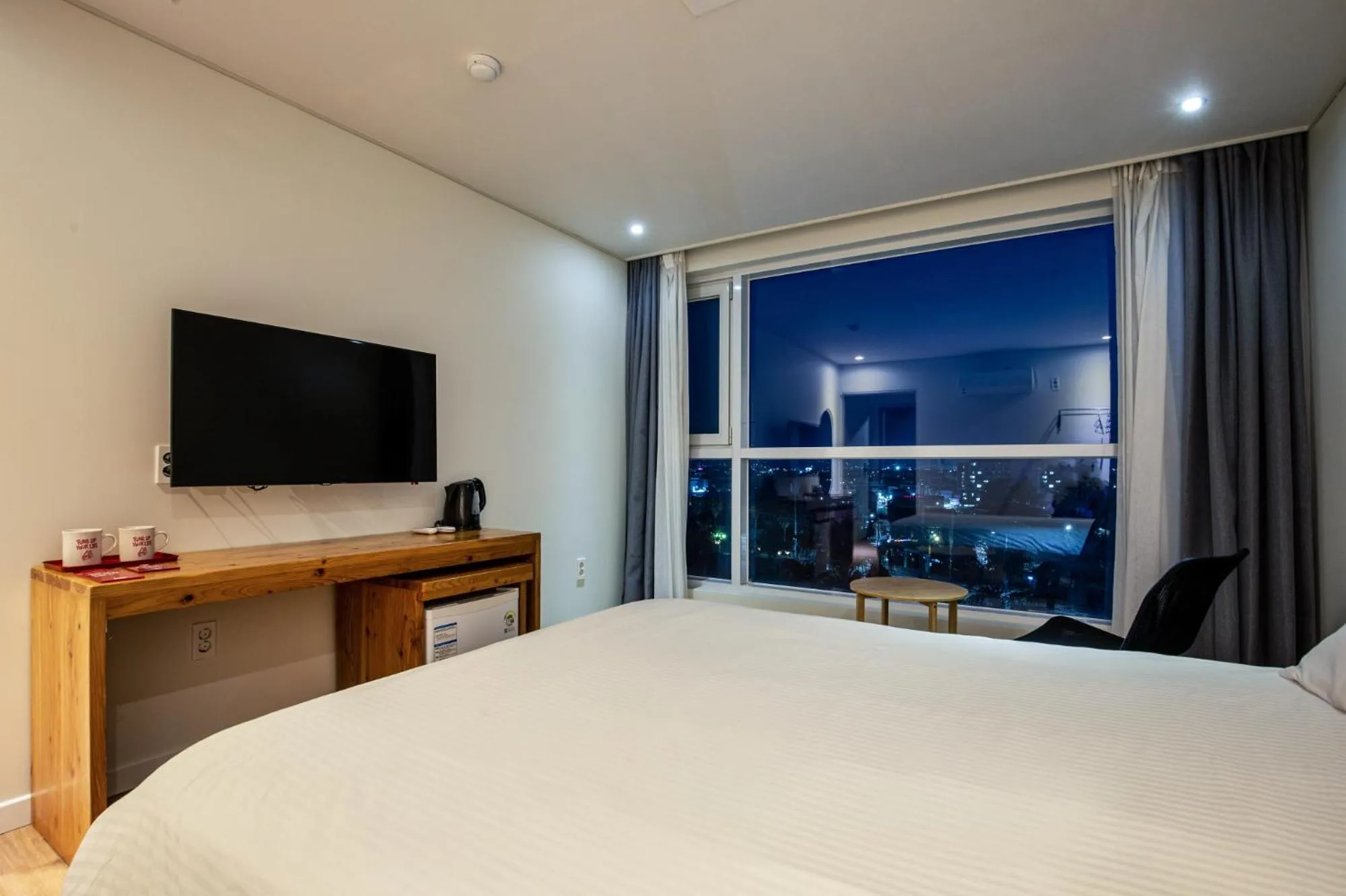 TV and multimedia, Bed in Dodubong Stay Hotel