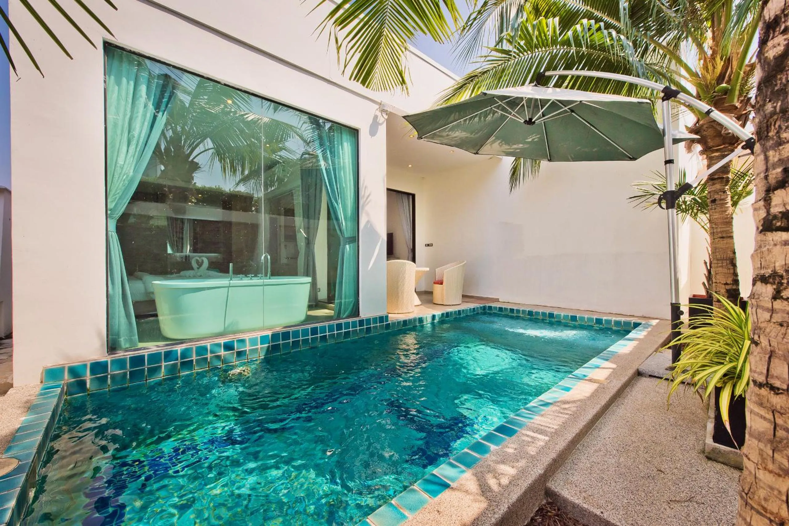 Swimming pool in Tropicana Pool Villa
