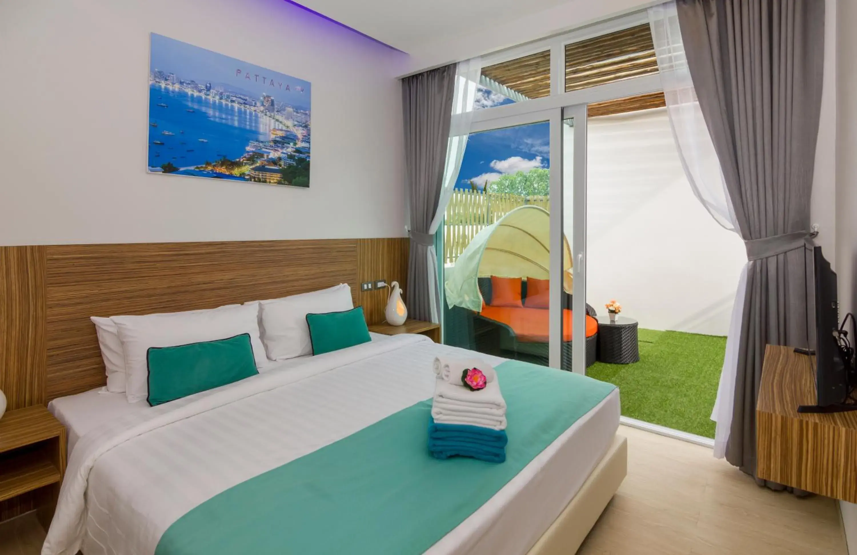 Three-Bedroom Villa with Private Pool - Villa T10,11,14 in Tropicana Pool Villa Three-Bedroom Villa with Private Pool - Villa T10,11,14 in Tropicana Pool Villa