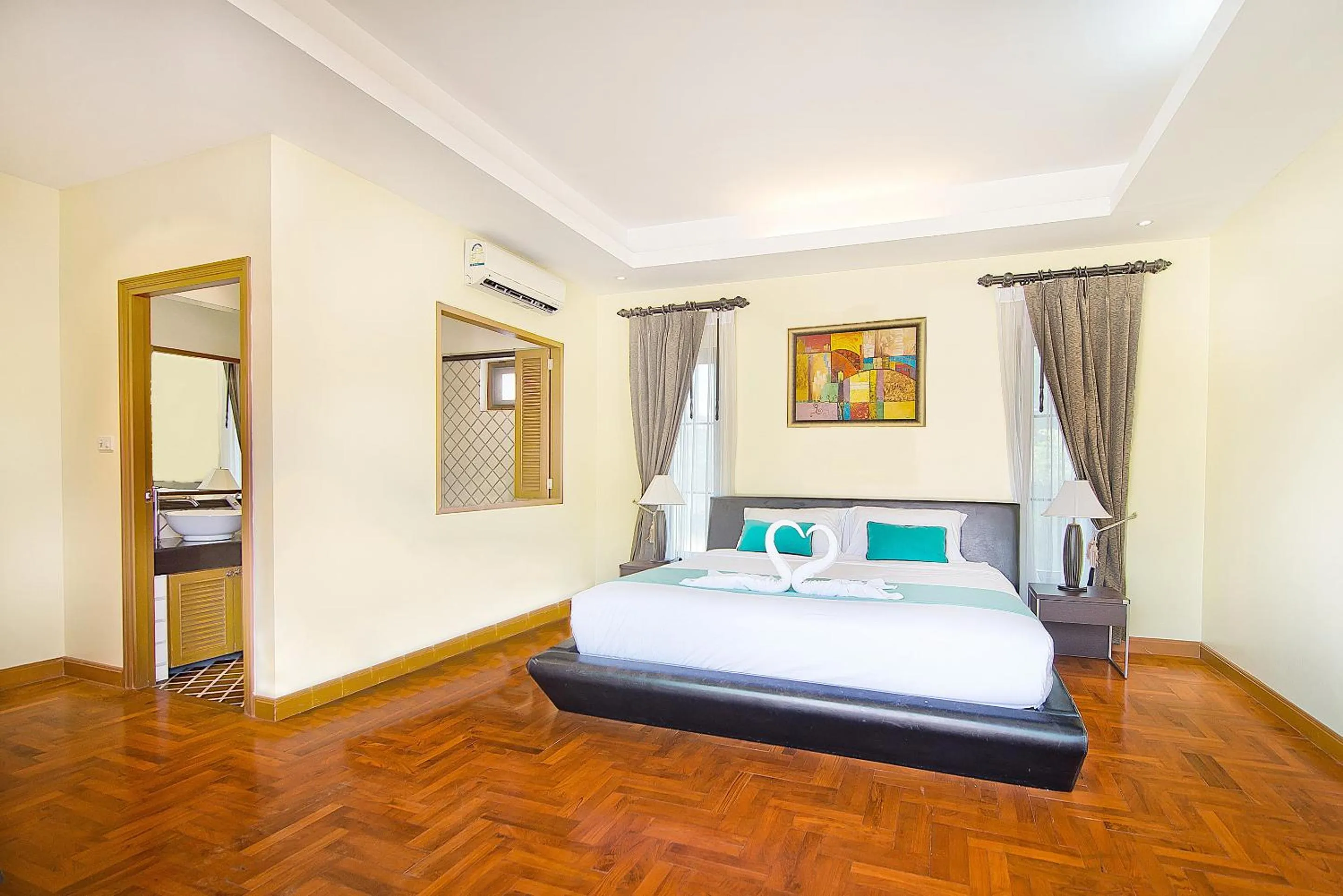 Bedroom, Bed in Tropicana Pool Villa