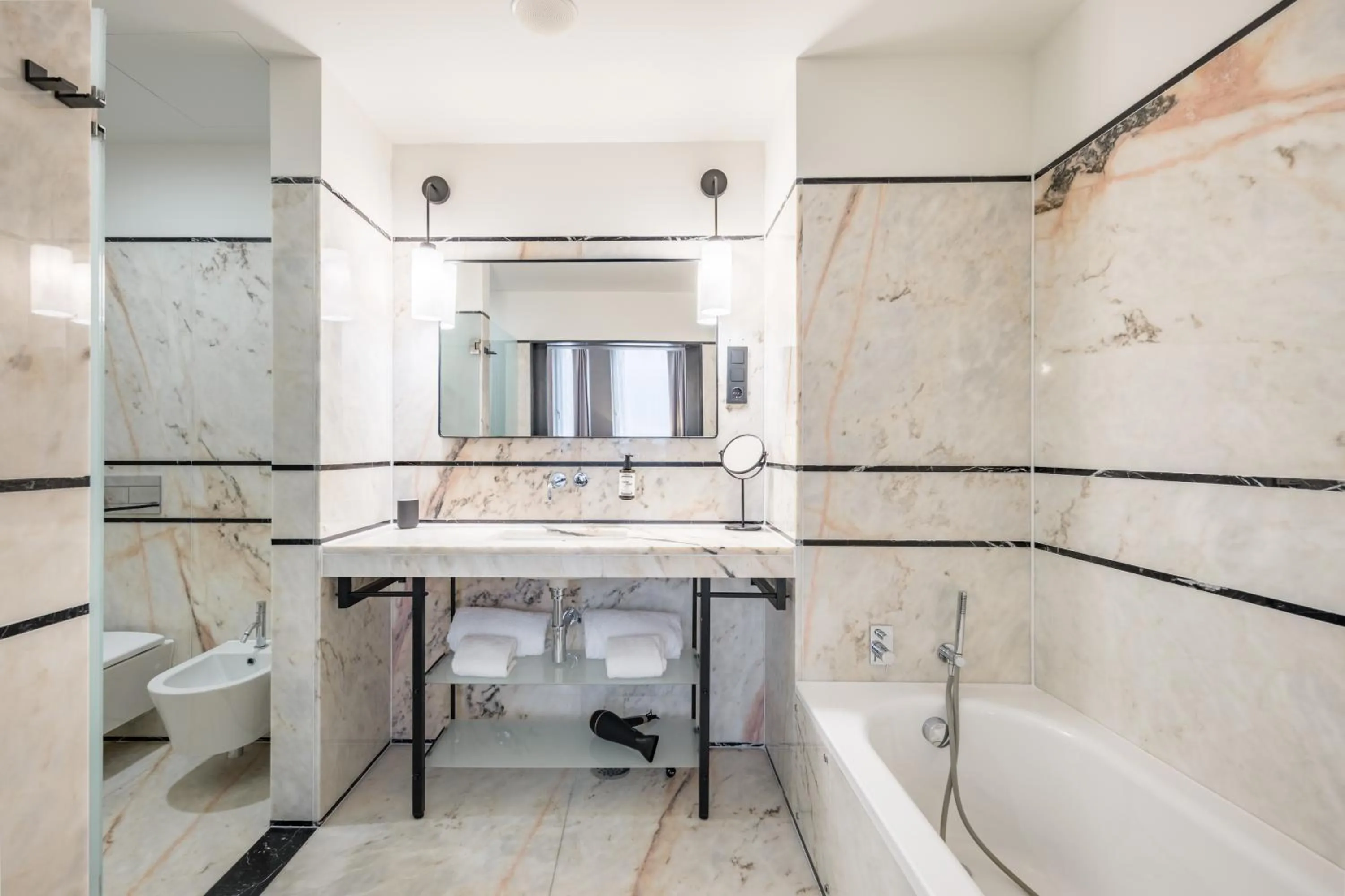 Bathroom in Descobertas Boutique Hotel by Aspasios