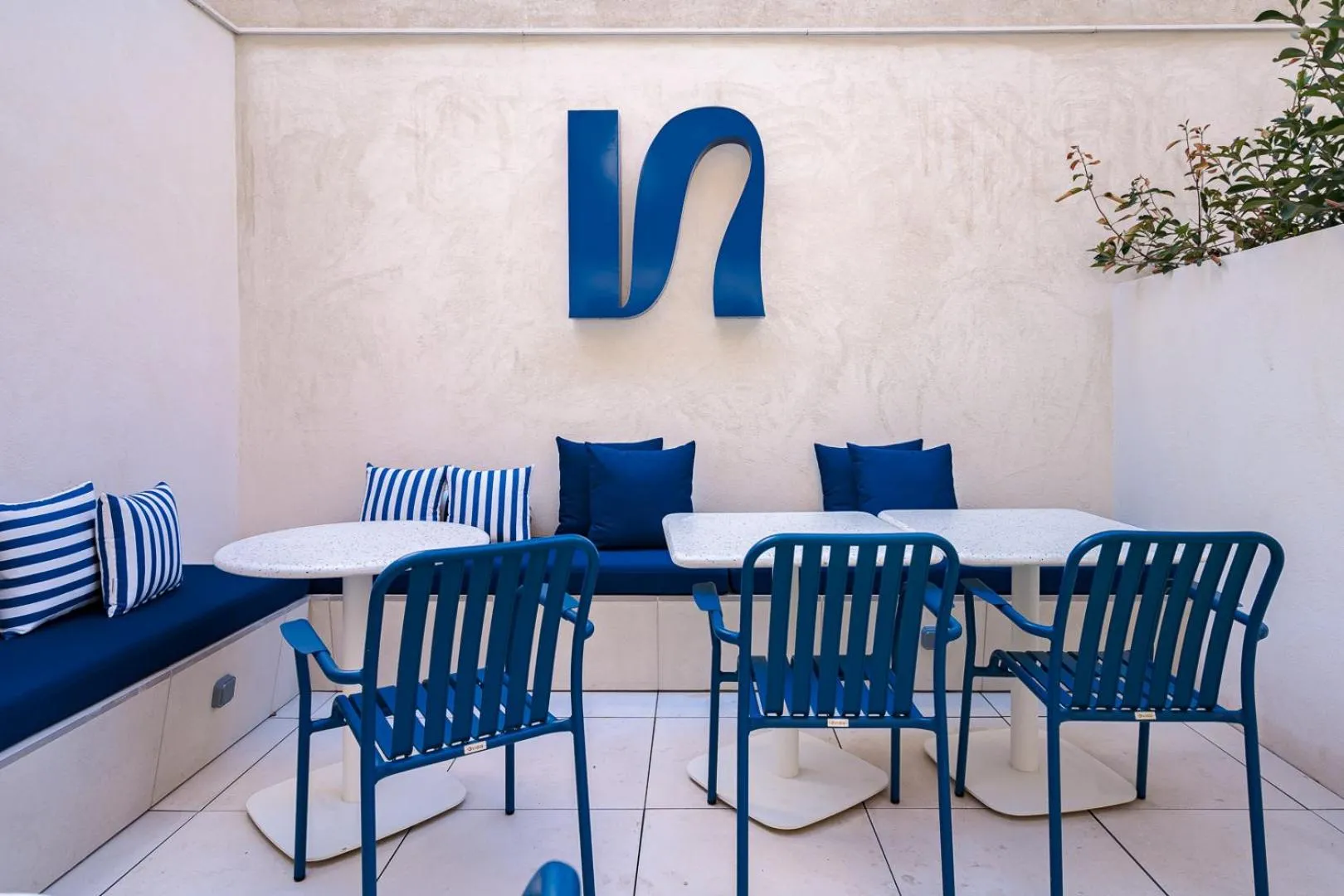 Balcony/Terrace in Iconic Suites