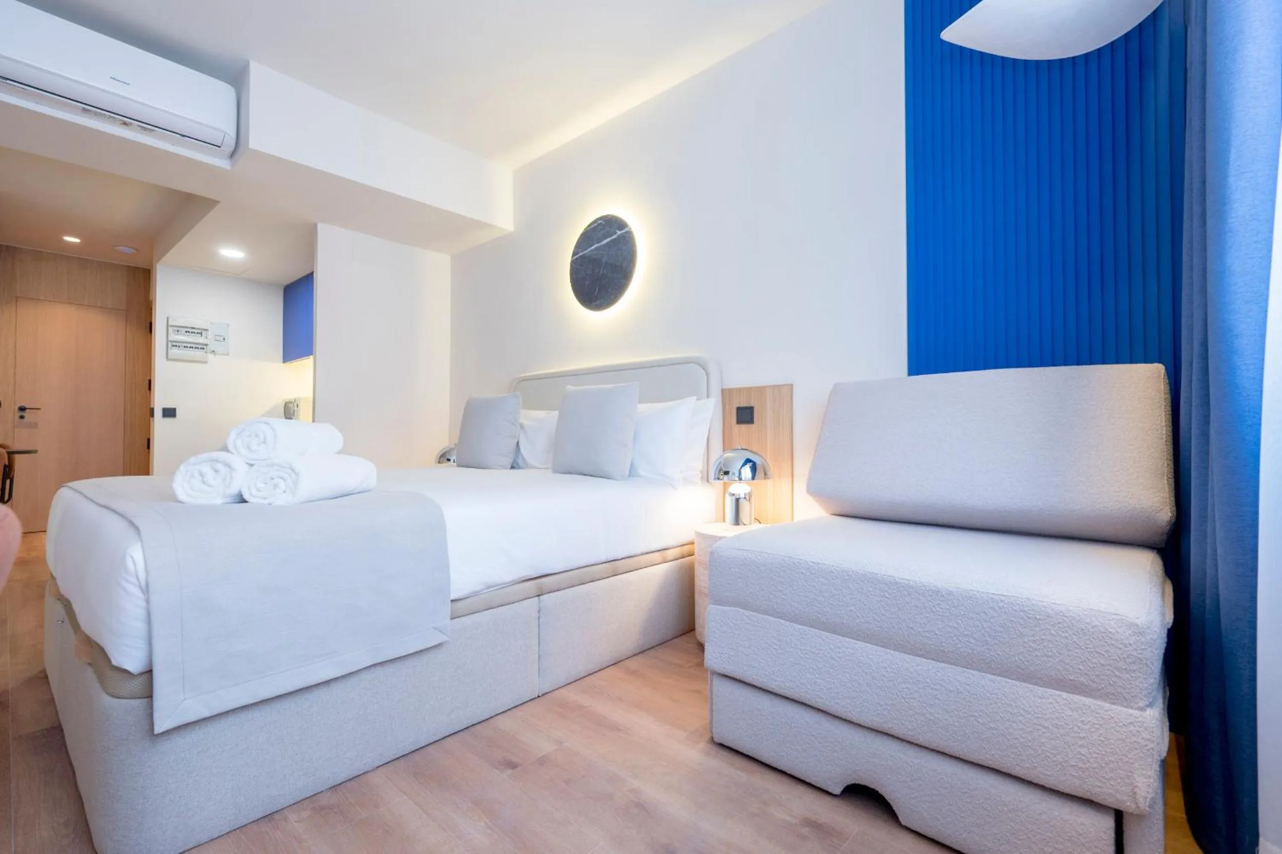 Bed in Iconic Suites