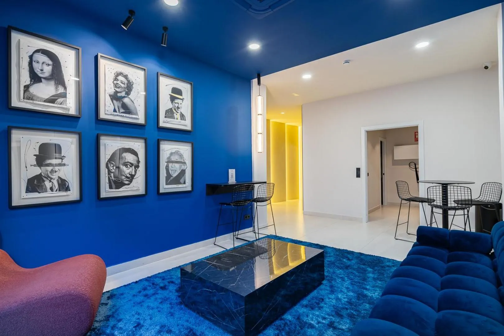 Area and facilities in Iconic Suites