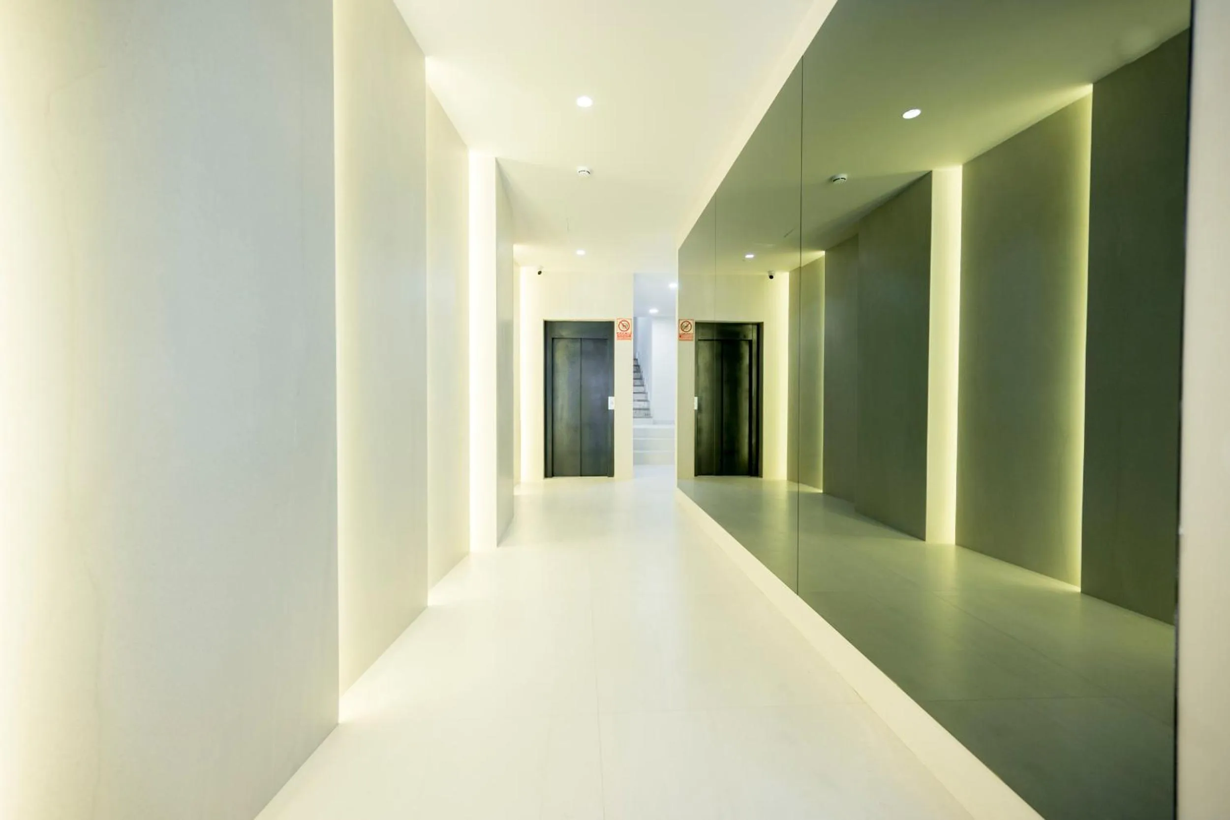 Lobby or reception in Iconic Suites