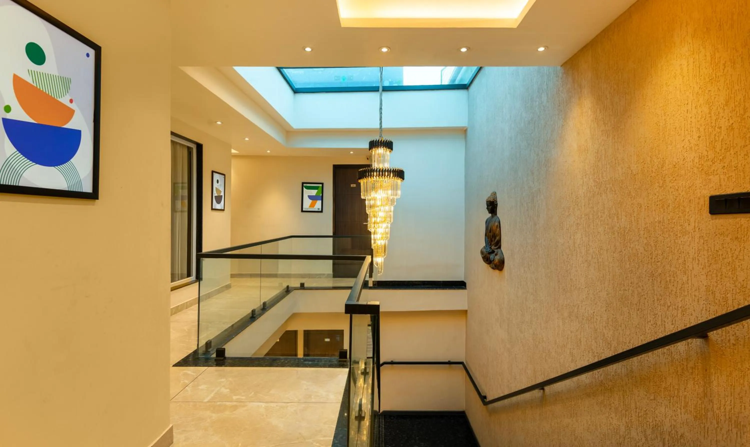 Lobby or reception in Treebo Bombay Palace