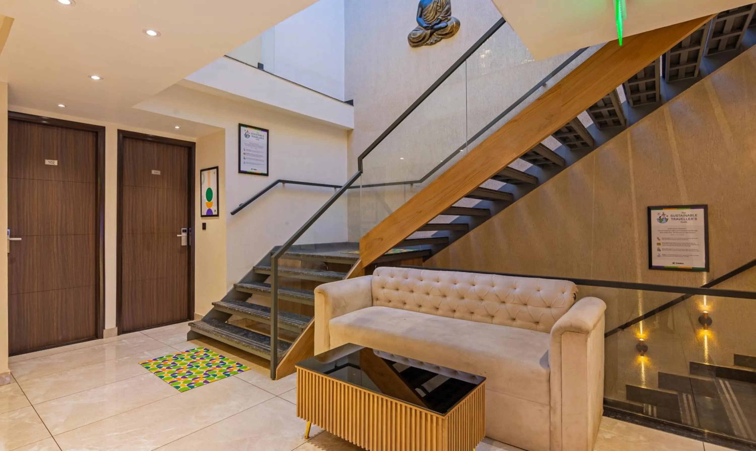 Seating area in Treebo Bombay Palace