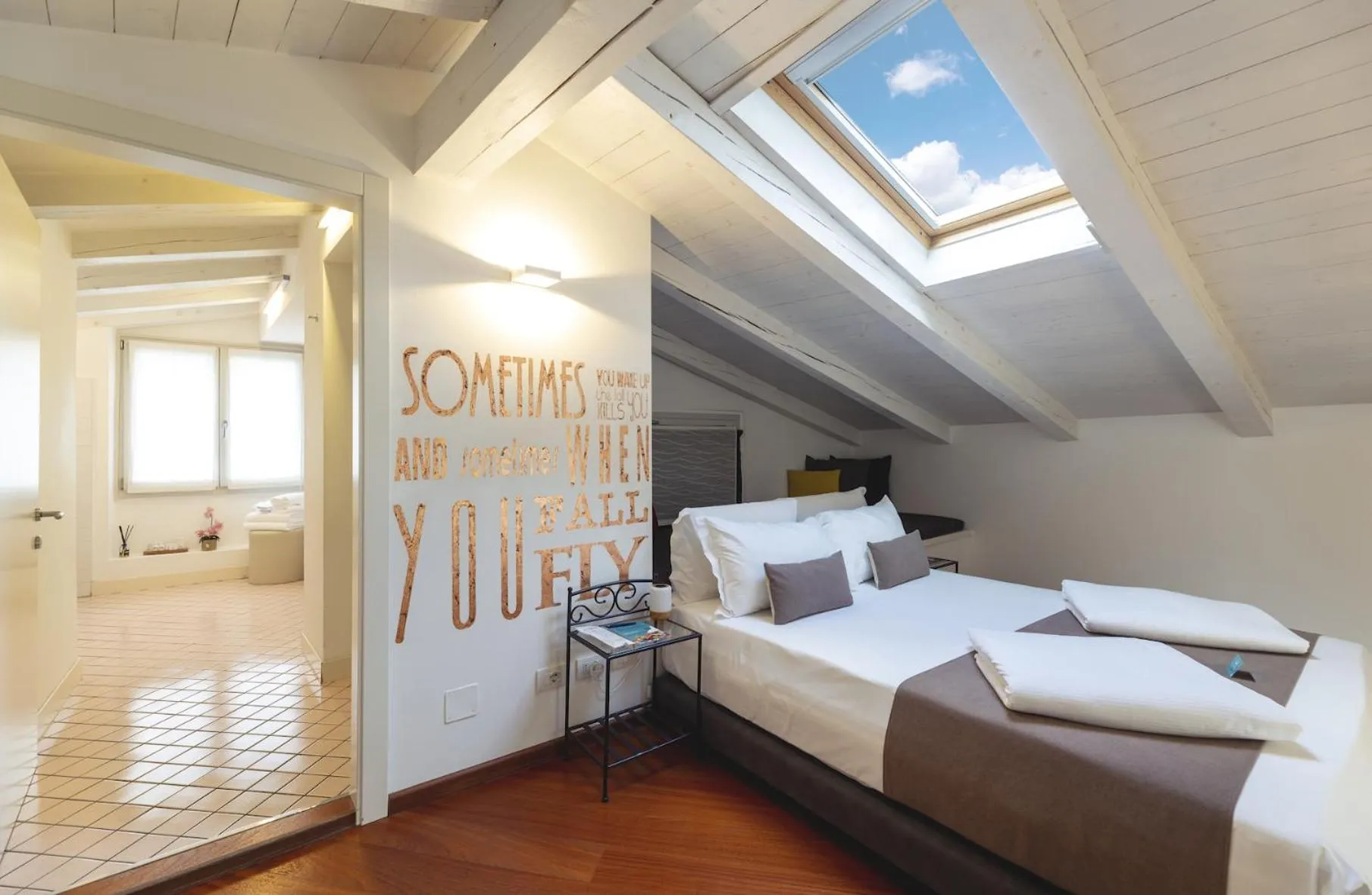 Bed in Hi Room vicolo del vò