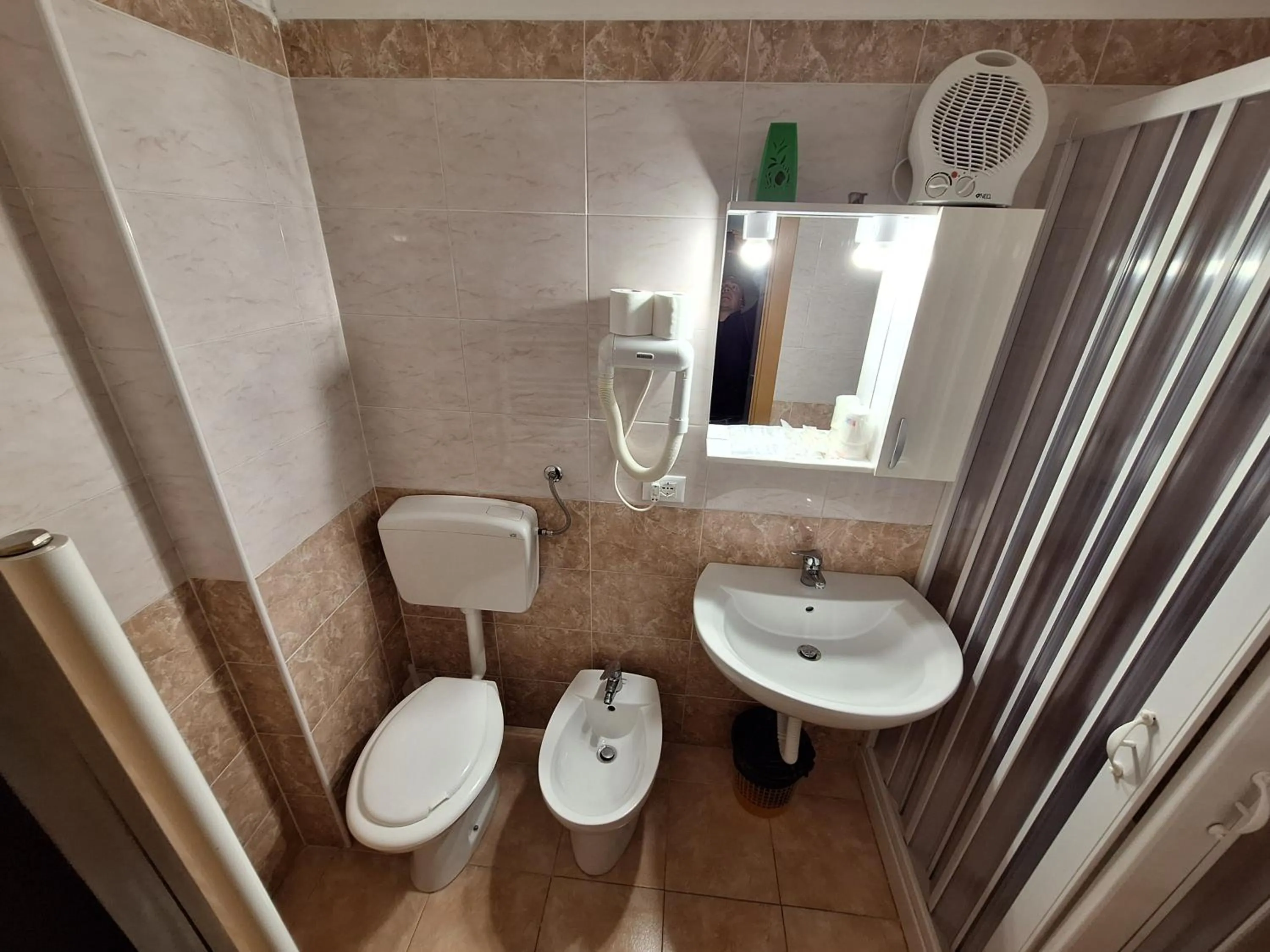 Bathroom in Hotel Villa Costa