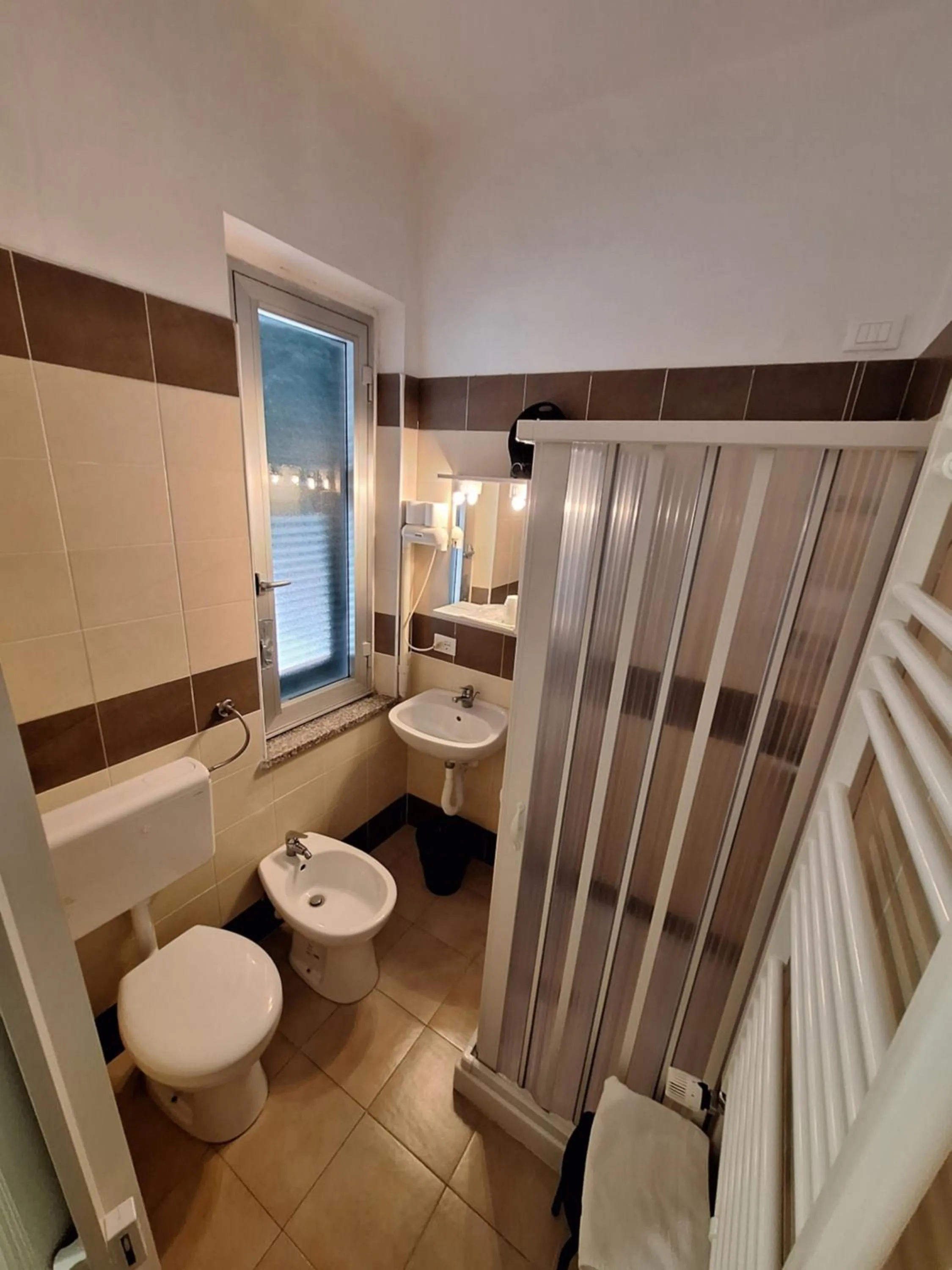 Toilet in Hotel Villa Costa