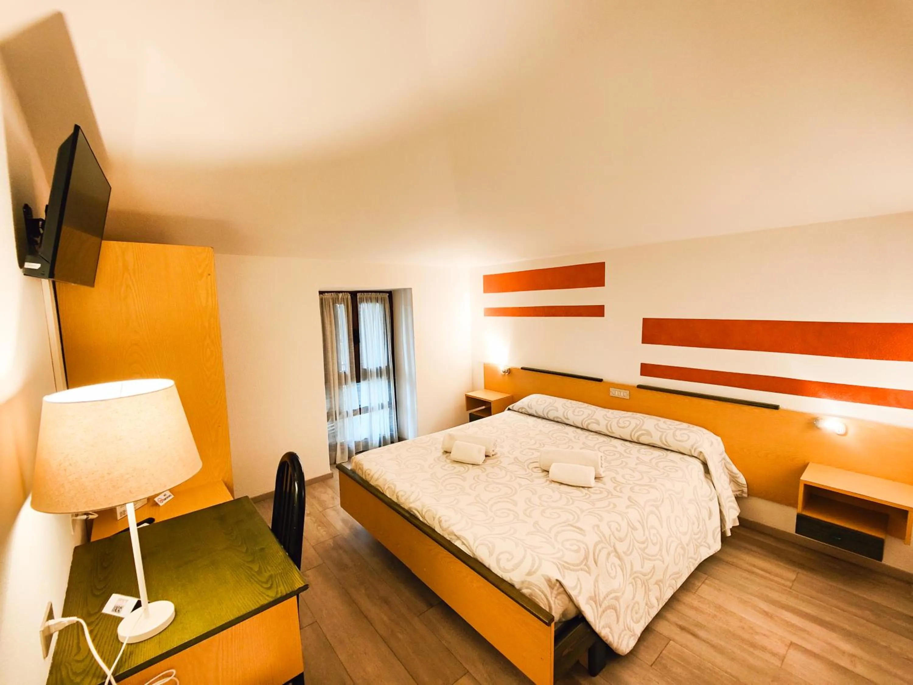 Bed in Albergo B&B Tenesi