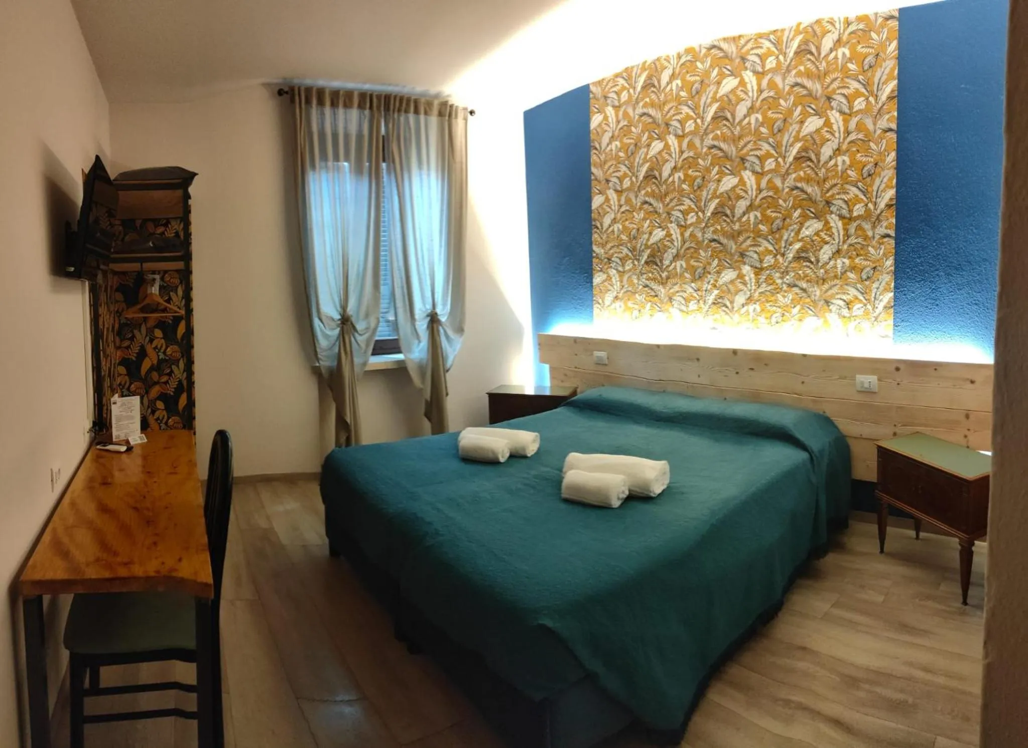 Bed in Albergo B&B Tenesi