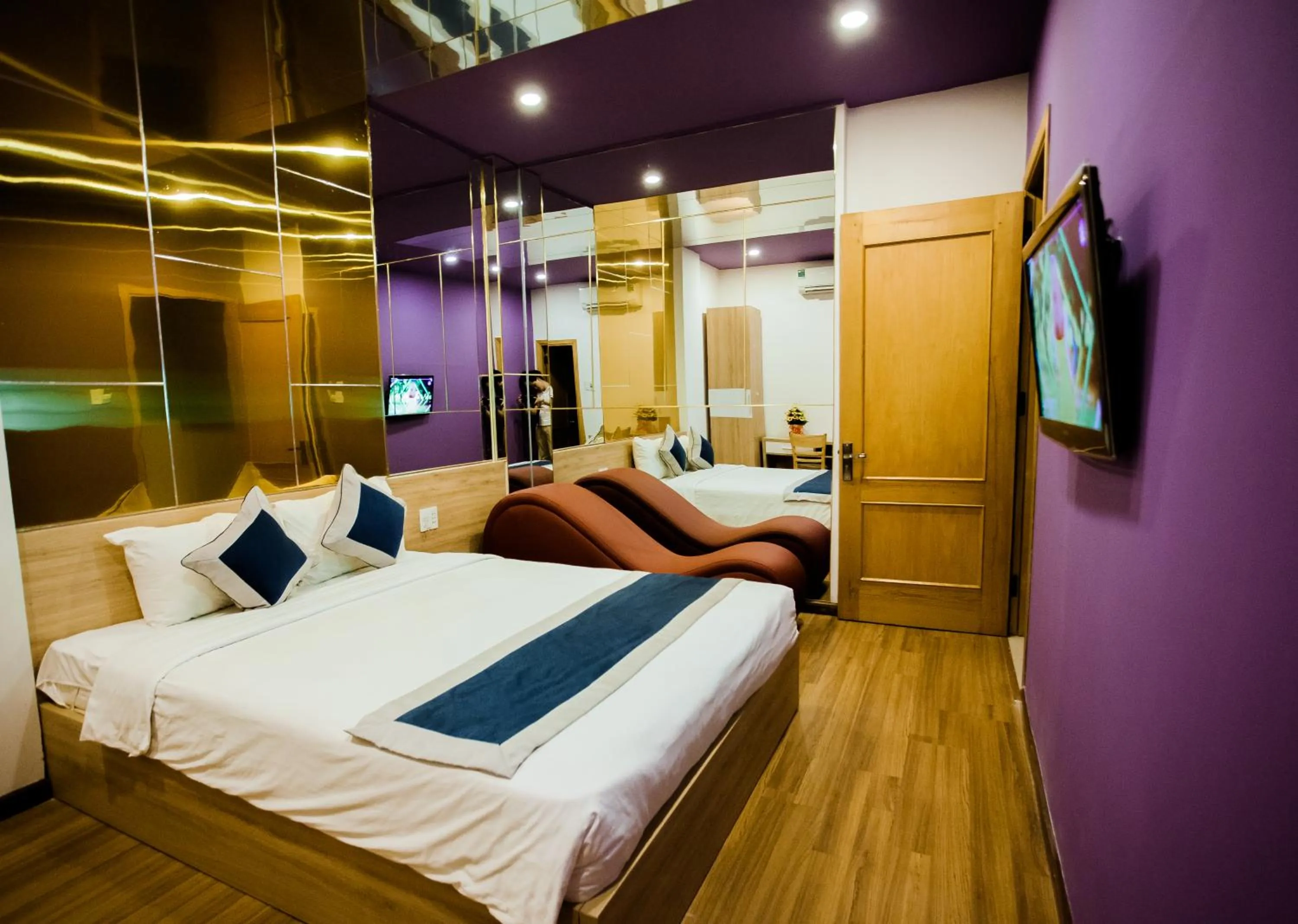 Bed in Mata Love hotel